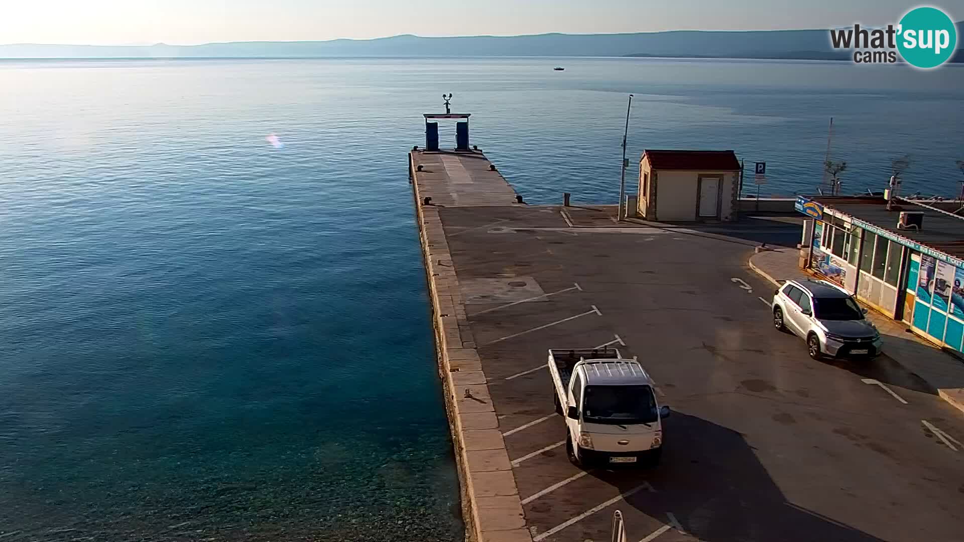 Webcam Bol Hafen & Ortszentrum – Liveblick aus Bol auf der Insel Brač