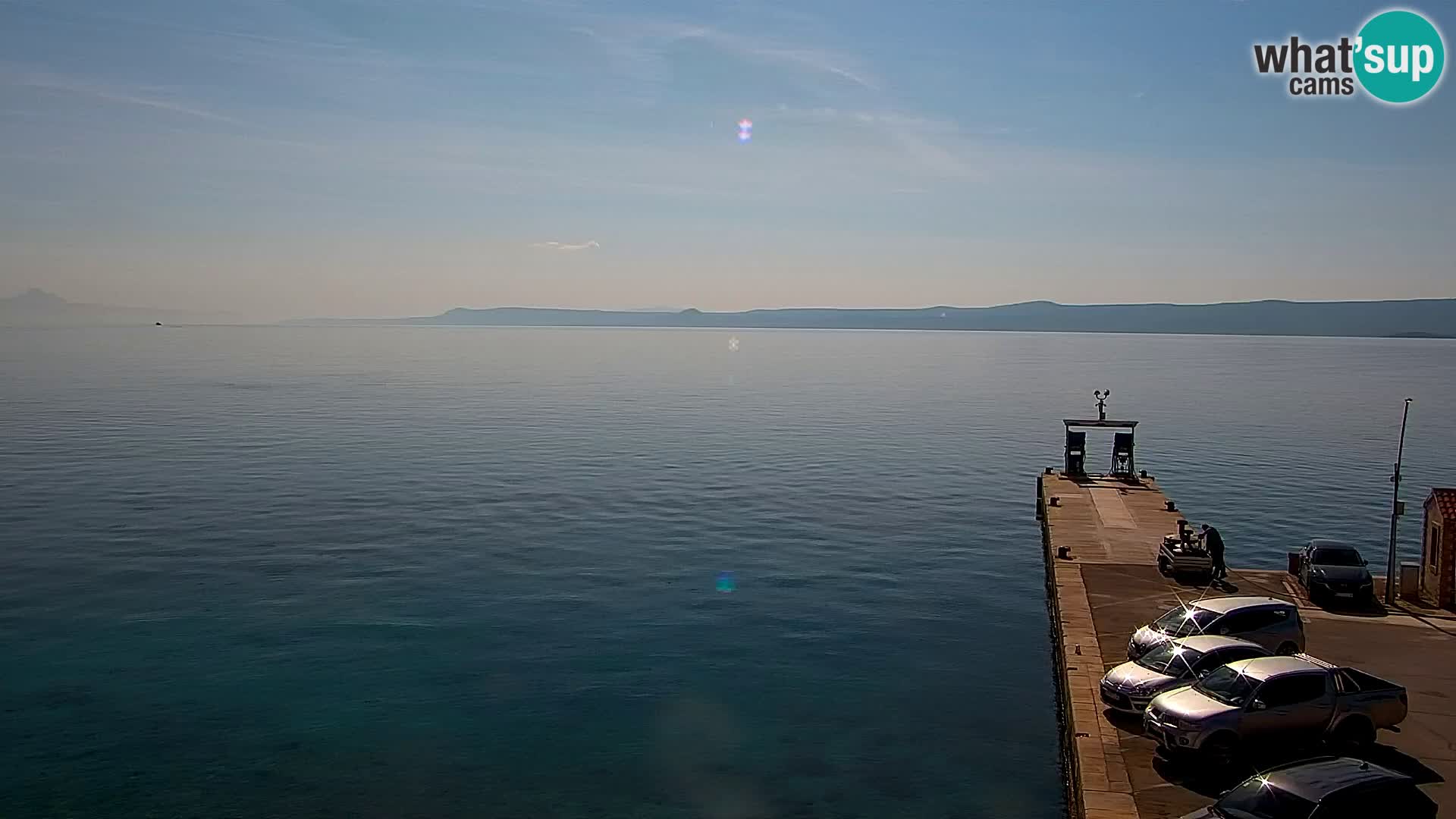 Webcam Bol Centro e Marina – Vista live dal porto di Bol