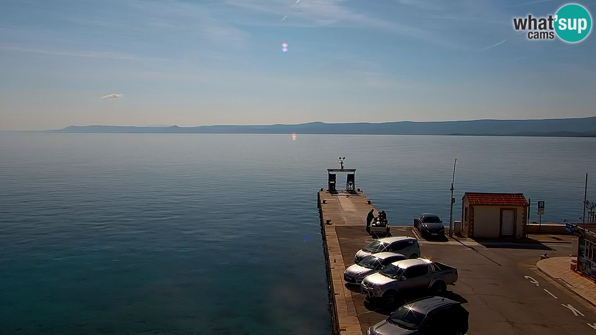 Webcam Bol Centro e Marina – Vista live dal porto di Bol