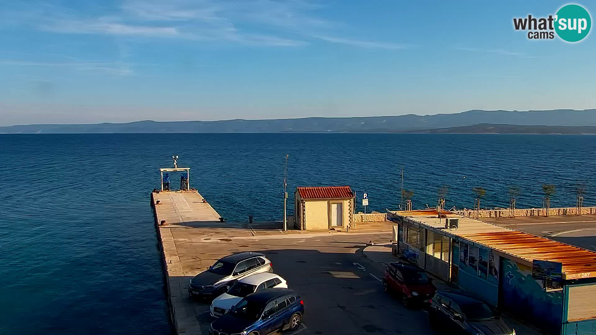 Webcam Bol Hafen & Ortszentrum – Liveblick aus Bol auf der Insel Brač