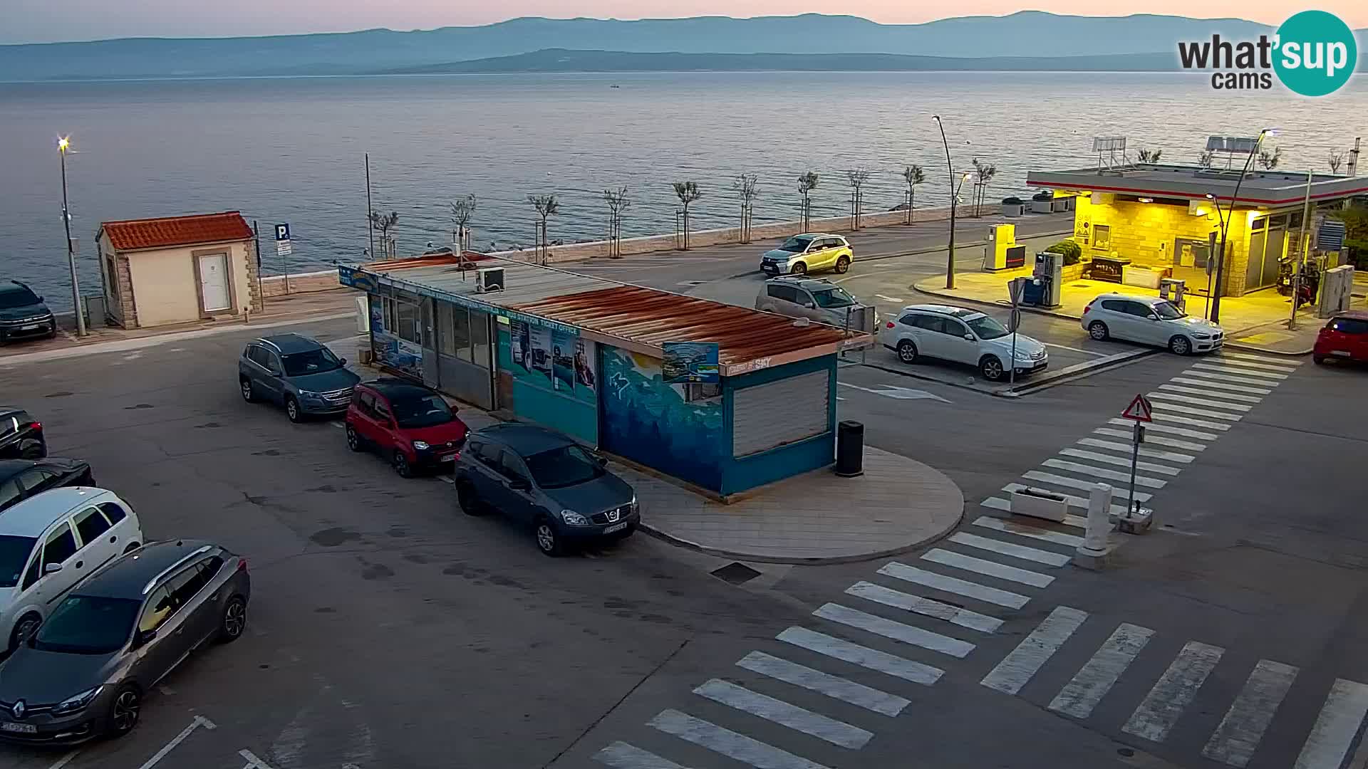 Webcam Bol Centro e Marina – Vista live dal porto di Bol