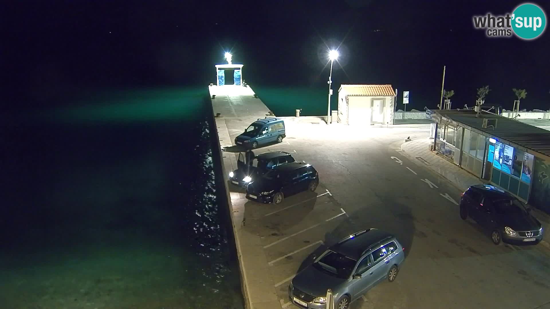 Webcam Bol Centro e Marina – Vista live dal porto di Bol