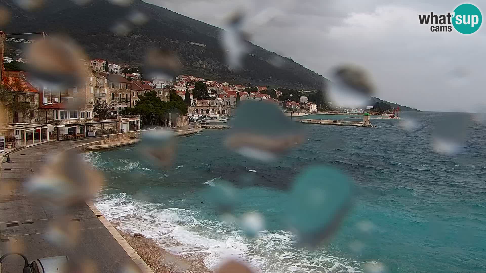 Webcam Bol Hafen & Ortszentrum – Liveblick aus Bol auf der Insel Brač
