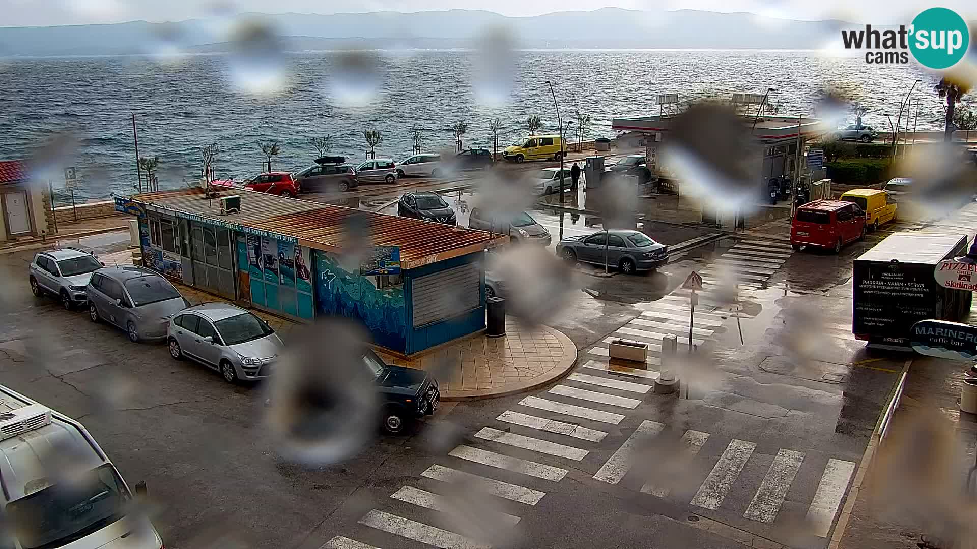 Webcam Bol Centro e Marina – Vista live dal porto di Bol