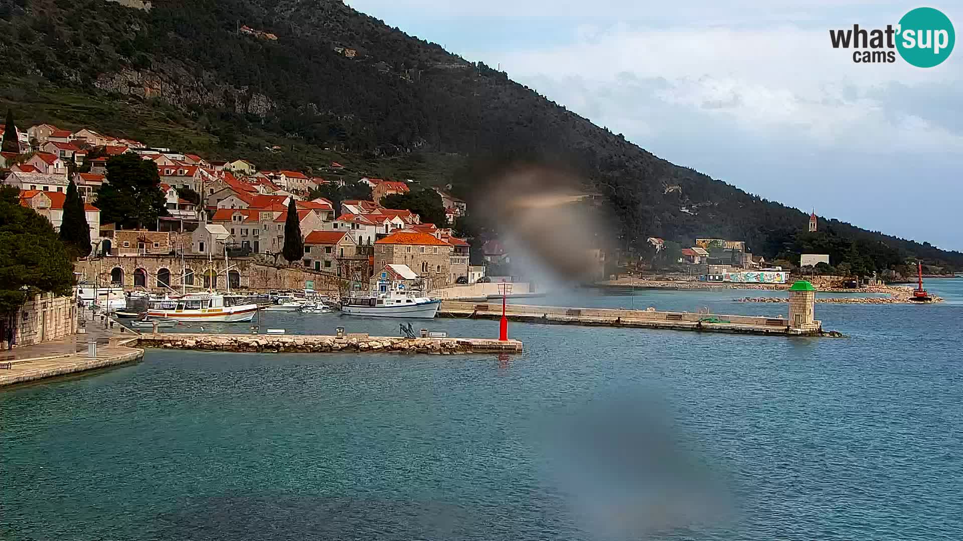 Webcam Bol Town Center & Marina – Live View from Bol, Brač