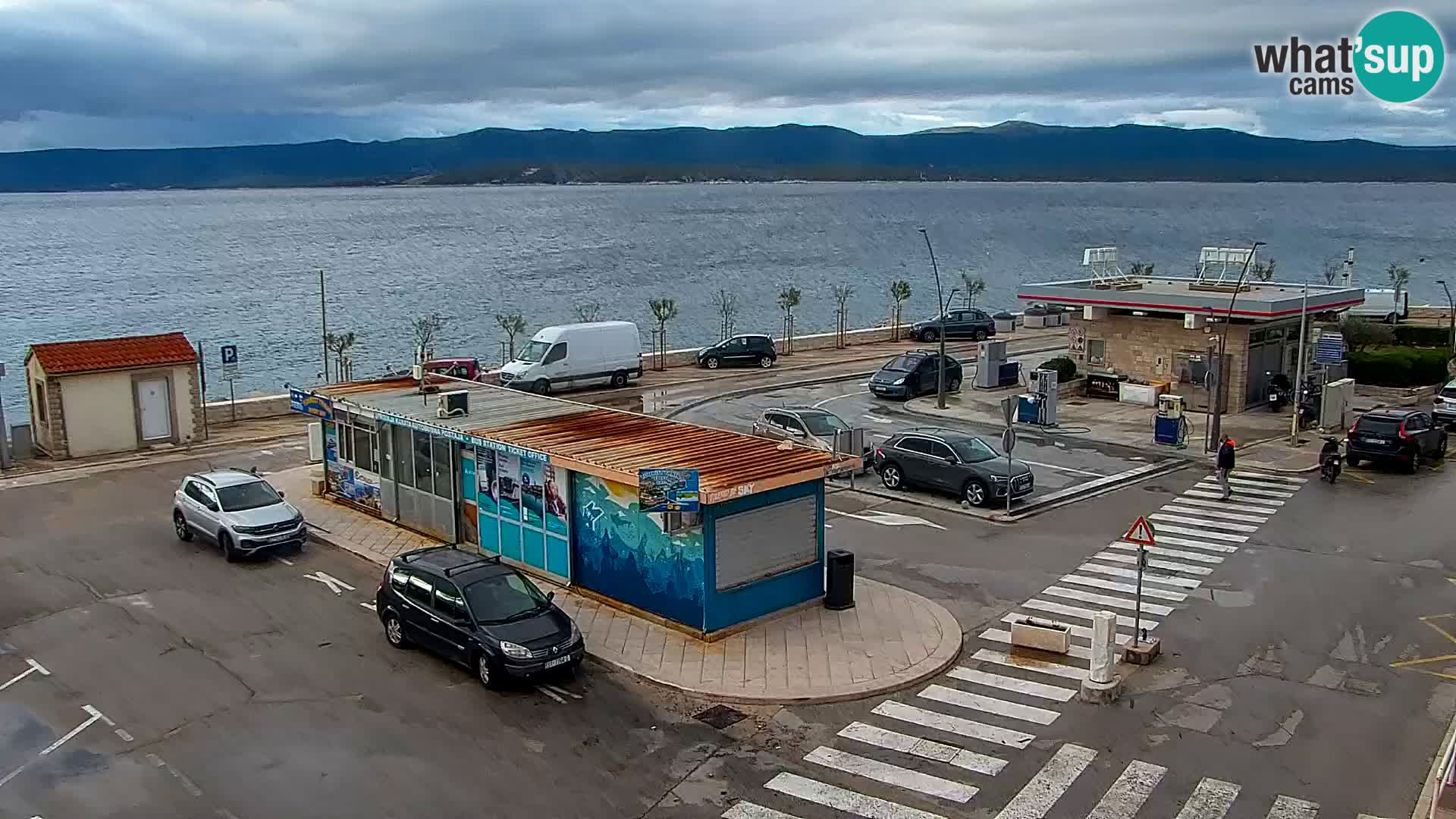 Webcam Bol Centro e Marina – Vista live dal porto di Bol