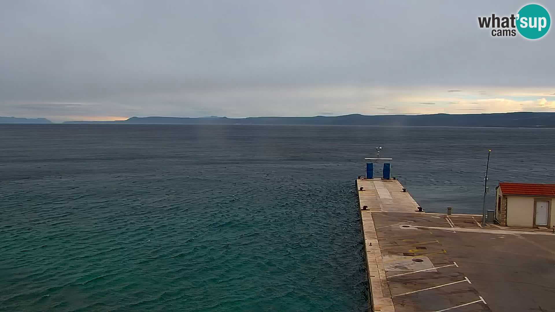 Webcam Bol Hafen & Ortszentrum – Liveblick aus Bol auf der Insel Brač