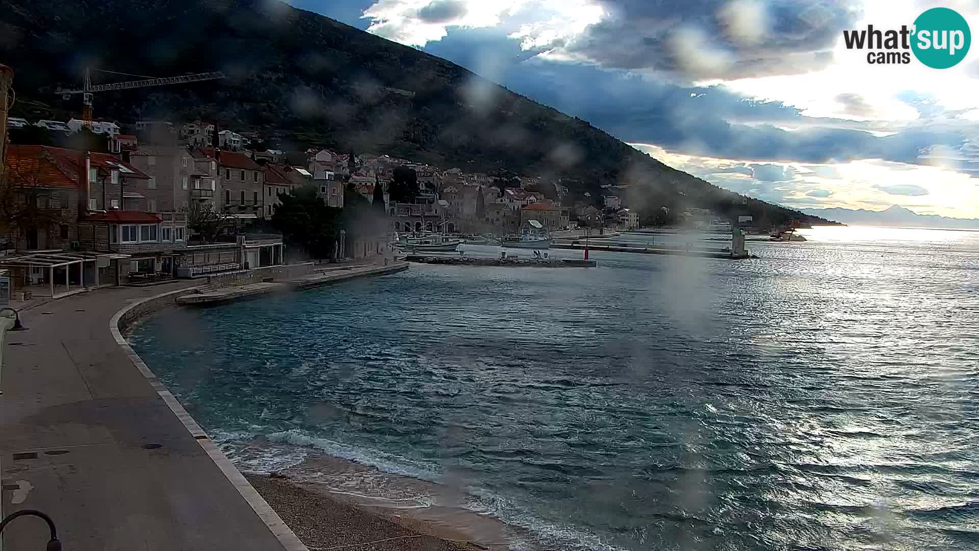 Webcam Bol Town Center & Marina – Live View from Bol, Brač