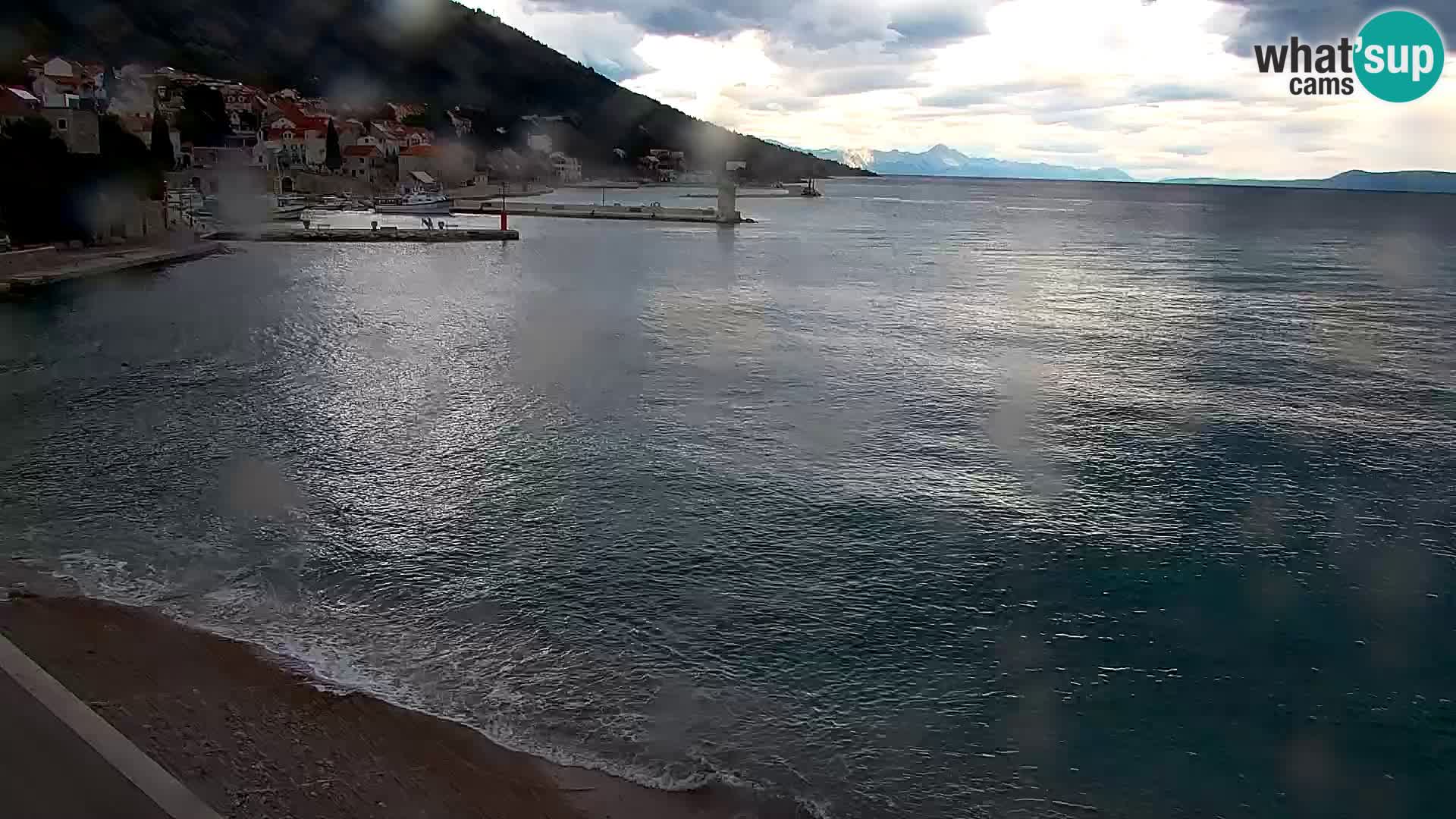 Webcam Bol Hafen & Ortszentrum – Liveblick aus Bol auf der Insel Brač