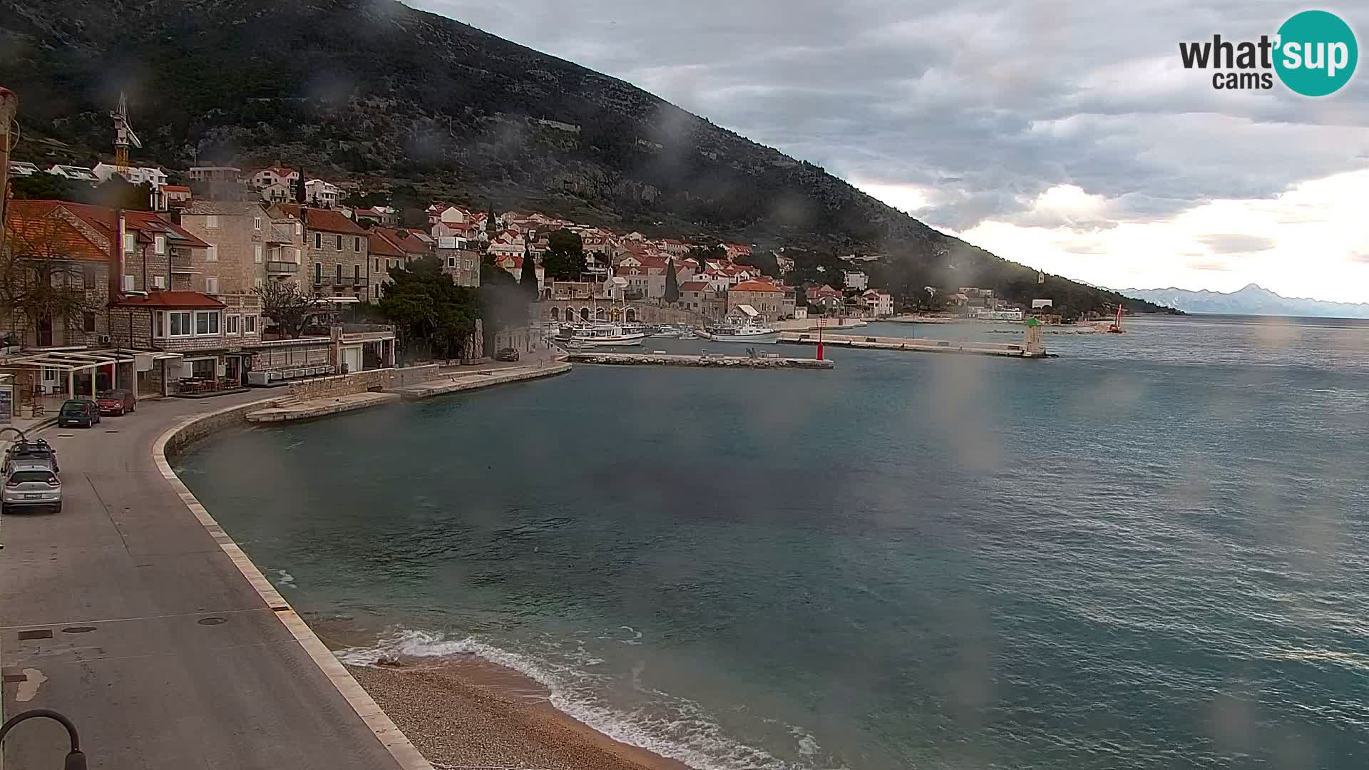 Webcam Bol Town Center & Marina – Live View from Bol, Brač