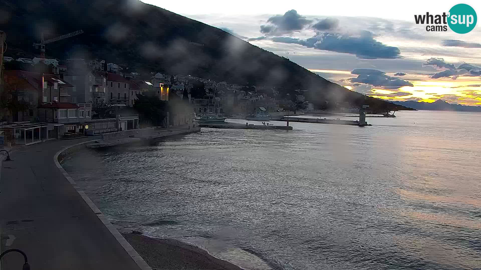 Webcam Bol Town Center & Marina – Live View from Bol, Brač