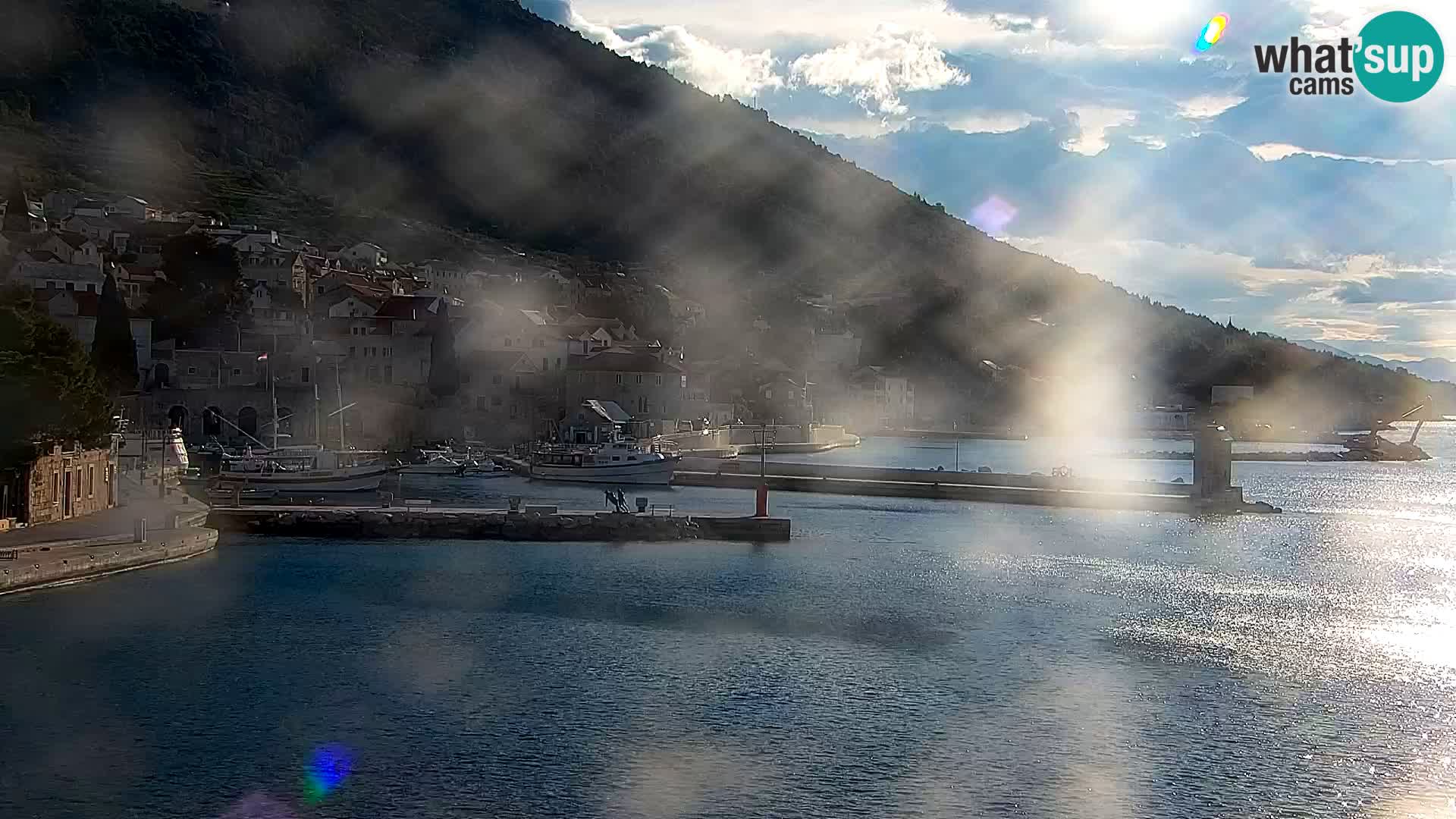 Webcam Bol Town Center & Marina – Live View from Bol, Brač
