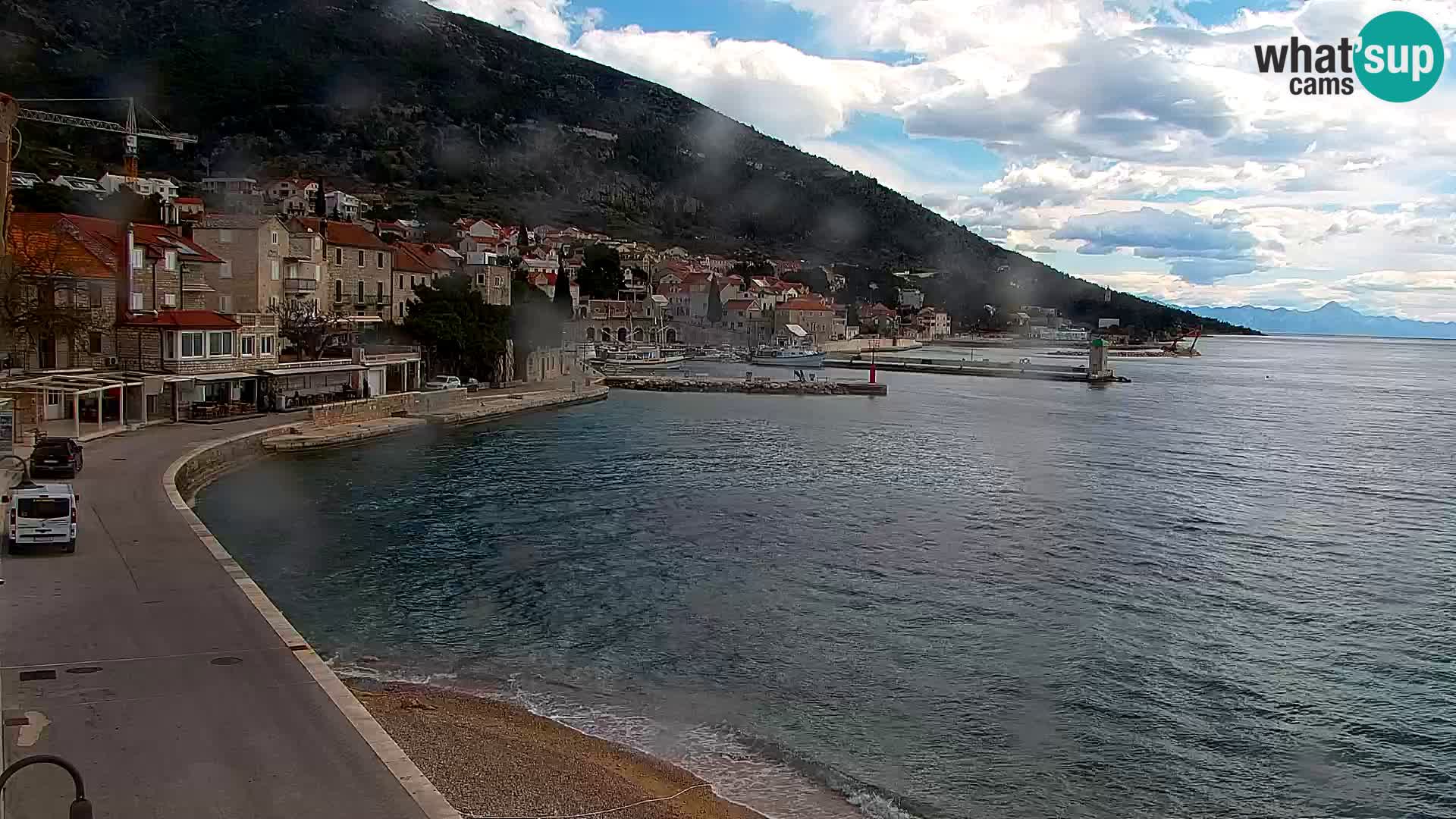 Webcam Bol Town Center & Marina – Live View from Bol, Brač