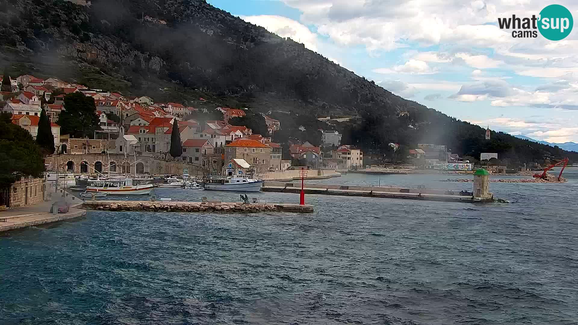 Webcam Bol Town Center & Marina – Live View from Bol, Brač