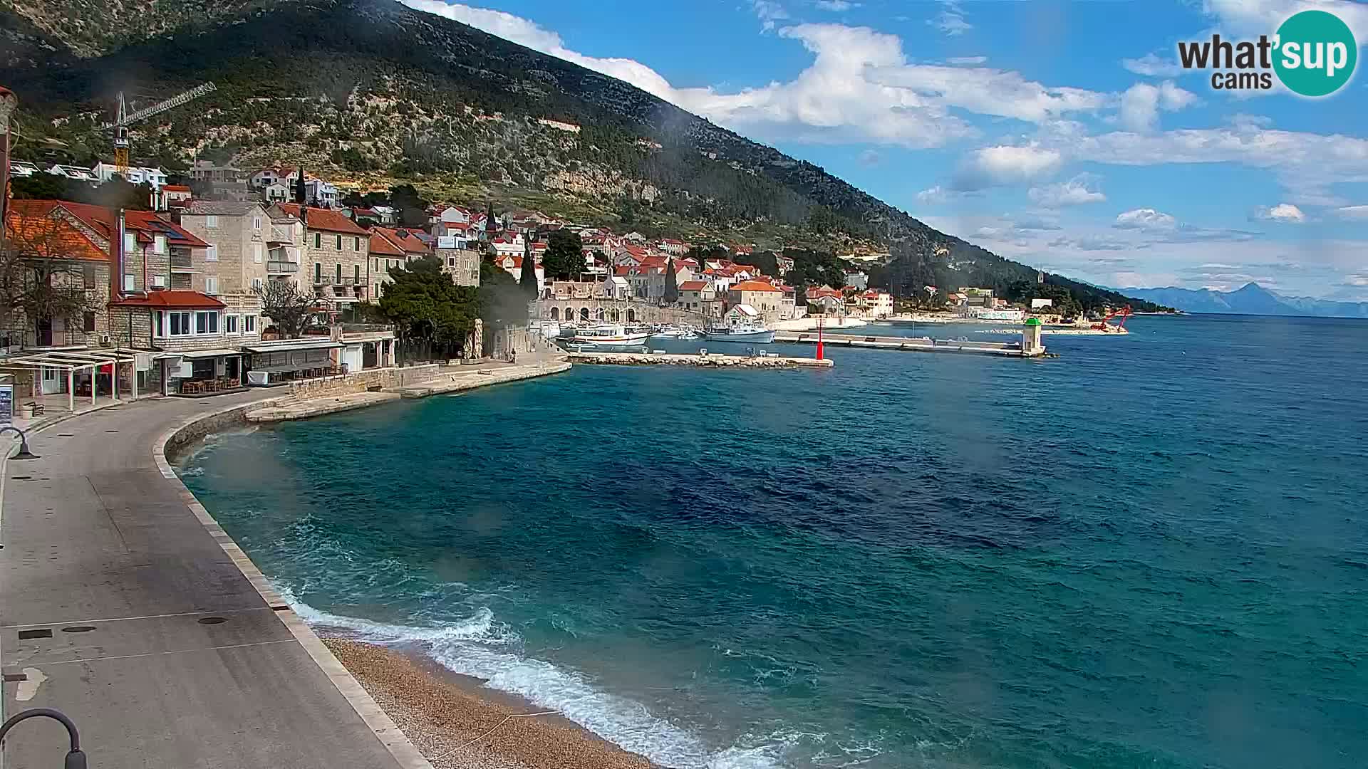 Webcam Bol Centro e Marina – Vista live dal porto di Bol