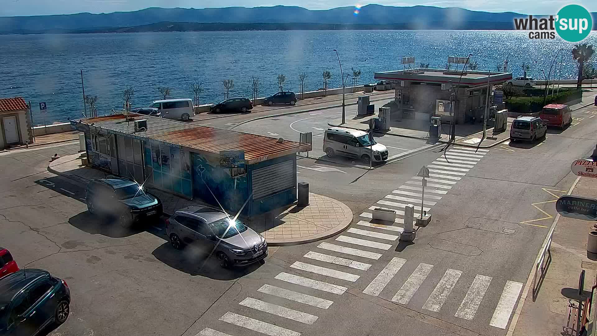 Webcam Bol Centro e Marina – Vista live dal porto di Bol