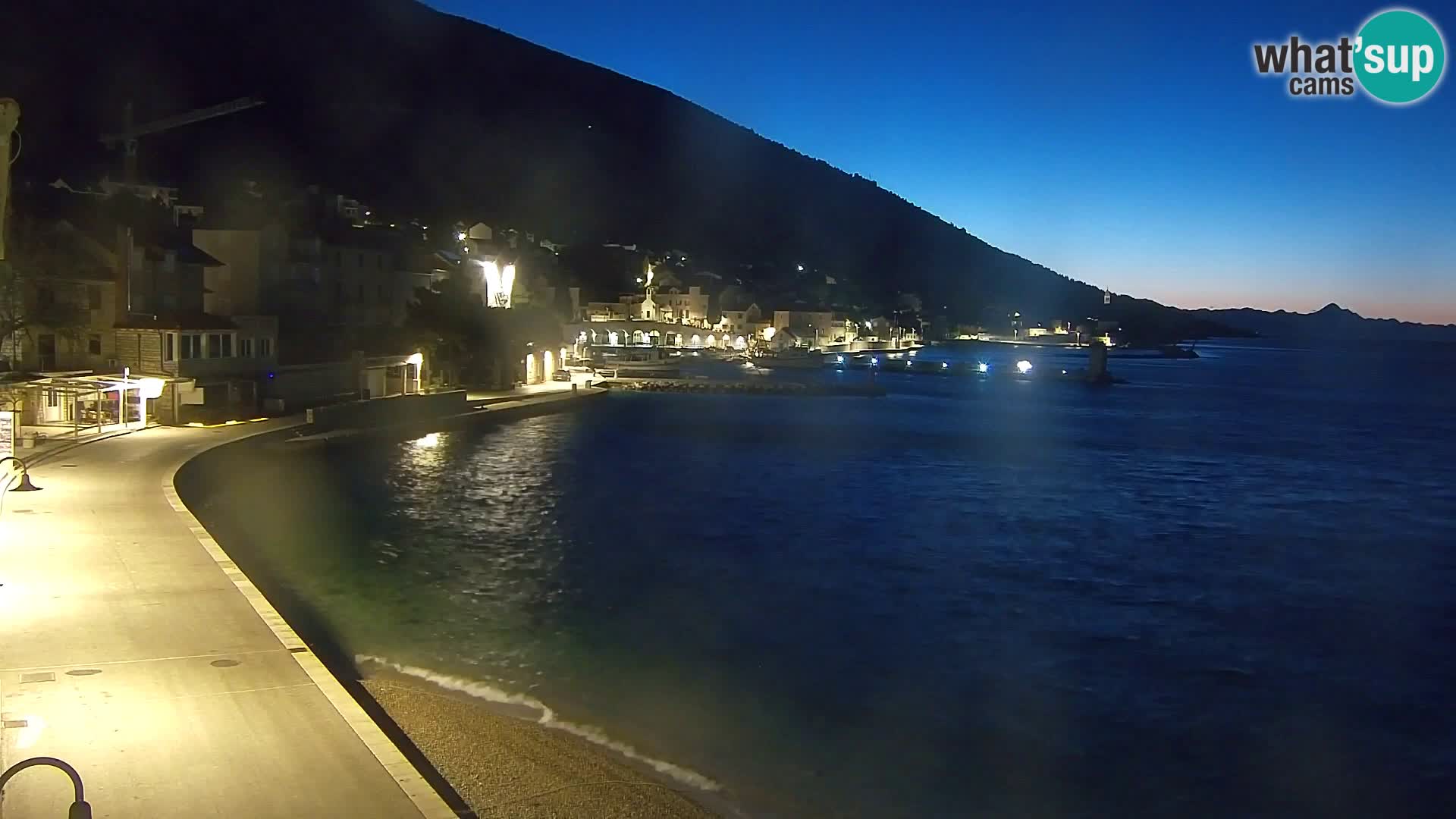 Webcam Bol Town Center & Marina – Live View from Bol, Brač