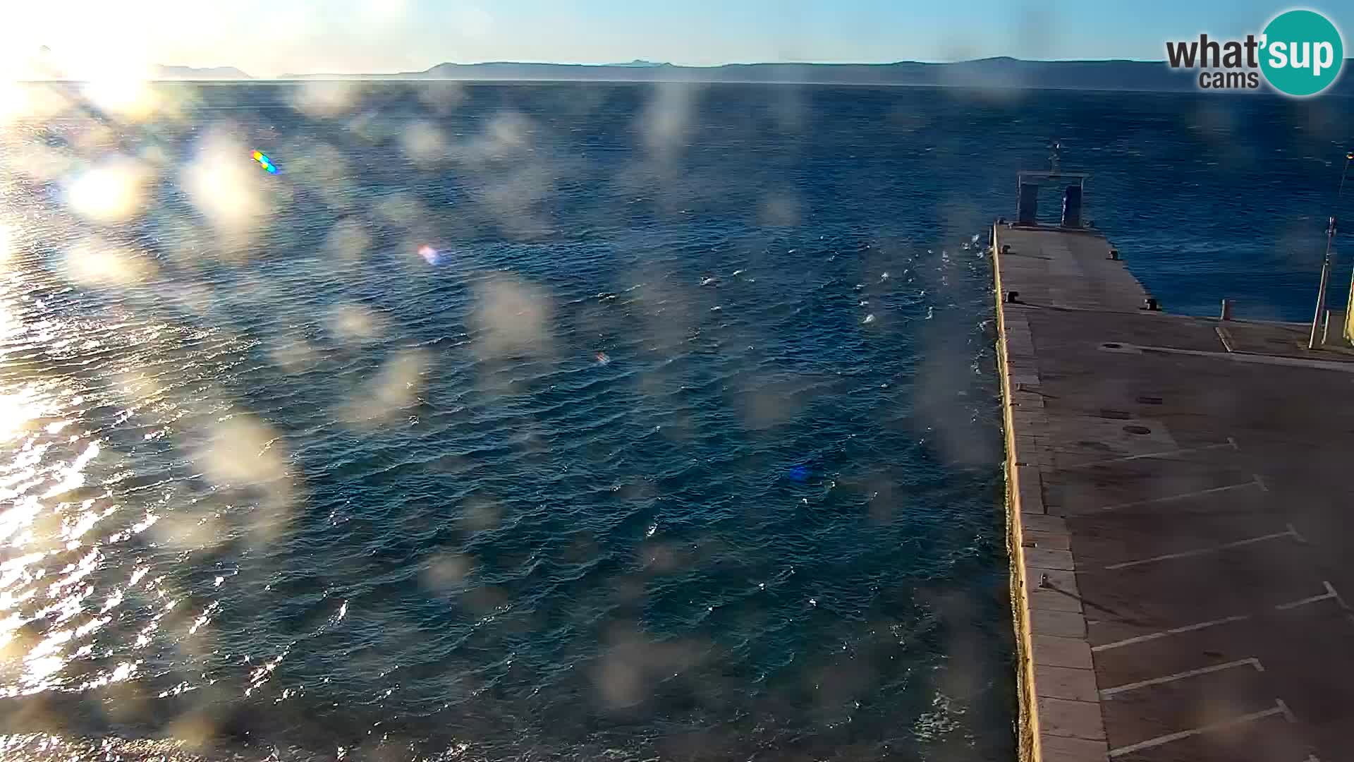 Webcam Bol Hafen & Ortszentrum – Liveblick aus Bol auf der Insel Brač