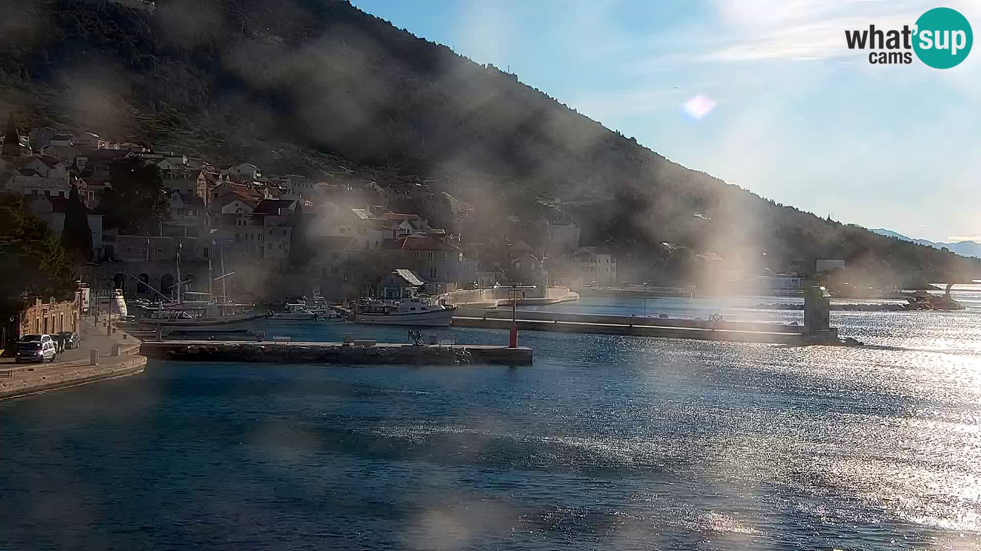 Webcam Bol Town Center & Marina – Live View from Bol, Brač