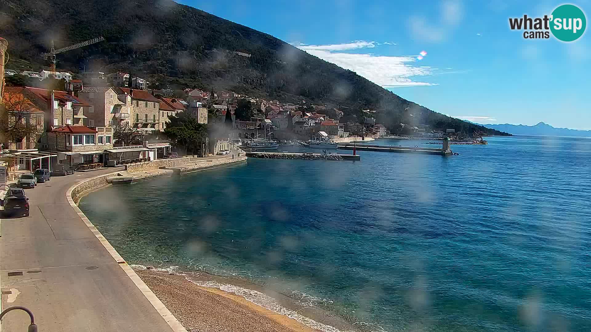 Webcam Bol Hafen & Ortszentrum – Liveblick aus Bol auf der Insel Brač