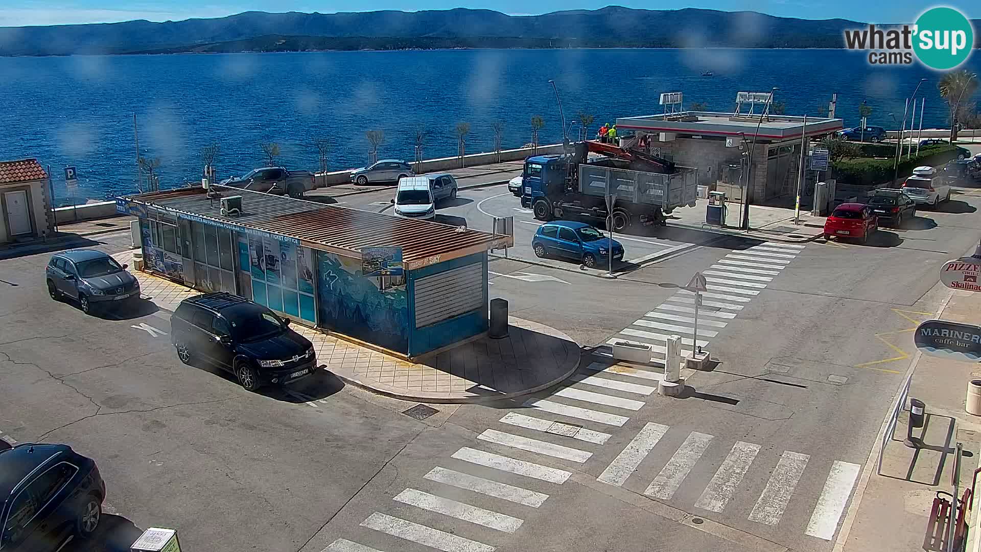 Webcam Bol Hafen & Ortszentrum – Liveblick aus Bol auf der Insel Brač