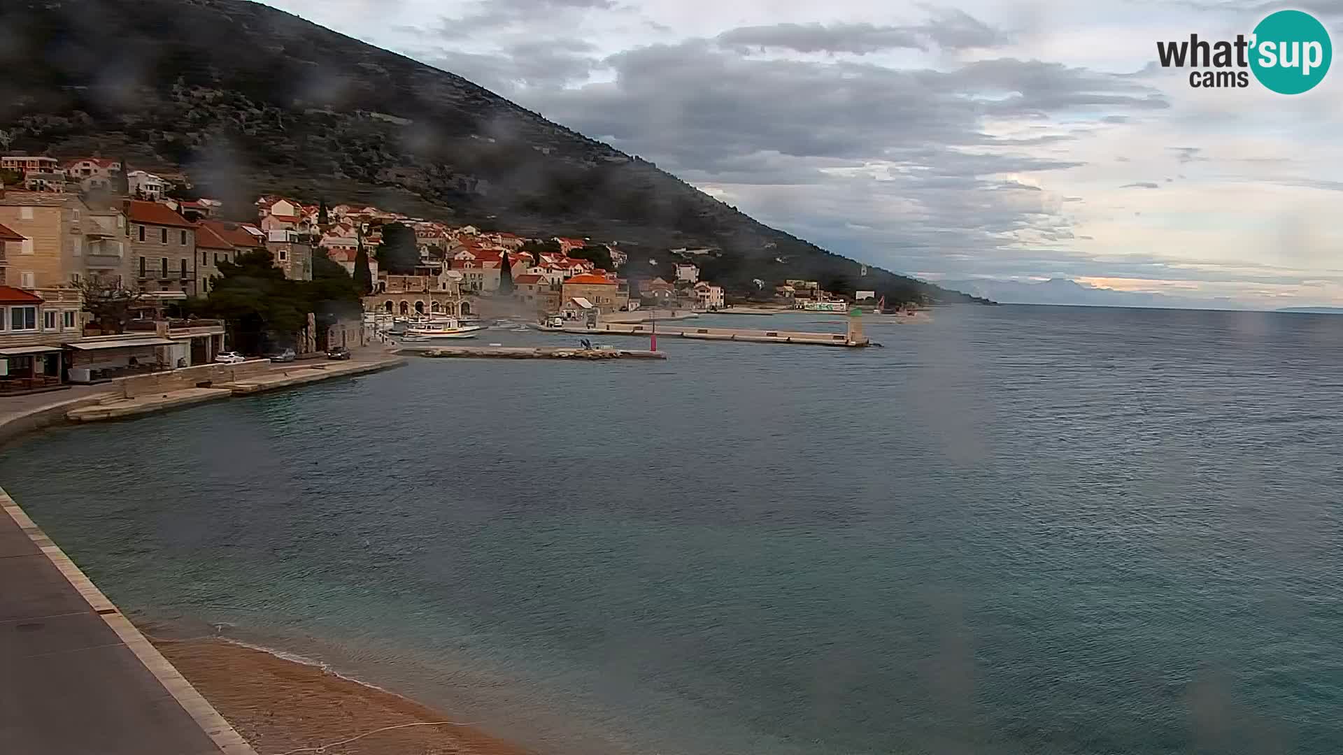 Webcam Bol centre-ville & marina – Vue en direct depuis Bol, île de Brač