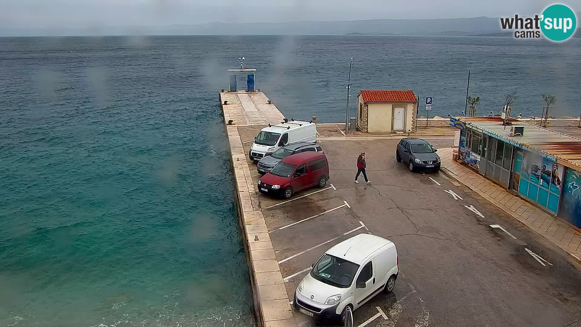 Webcam Bol Centro e Marina – Vista live dal porto di Bol