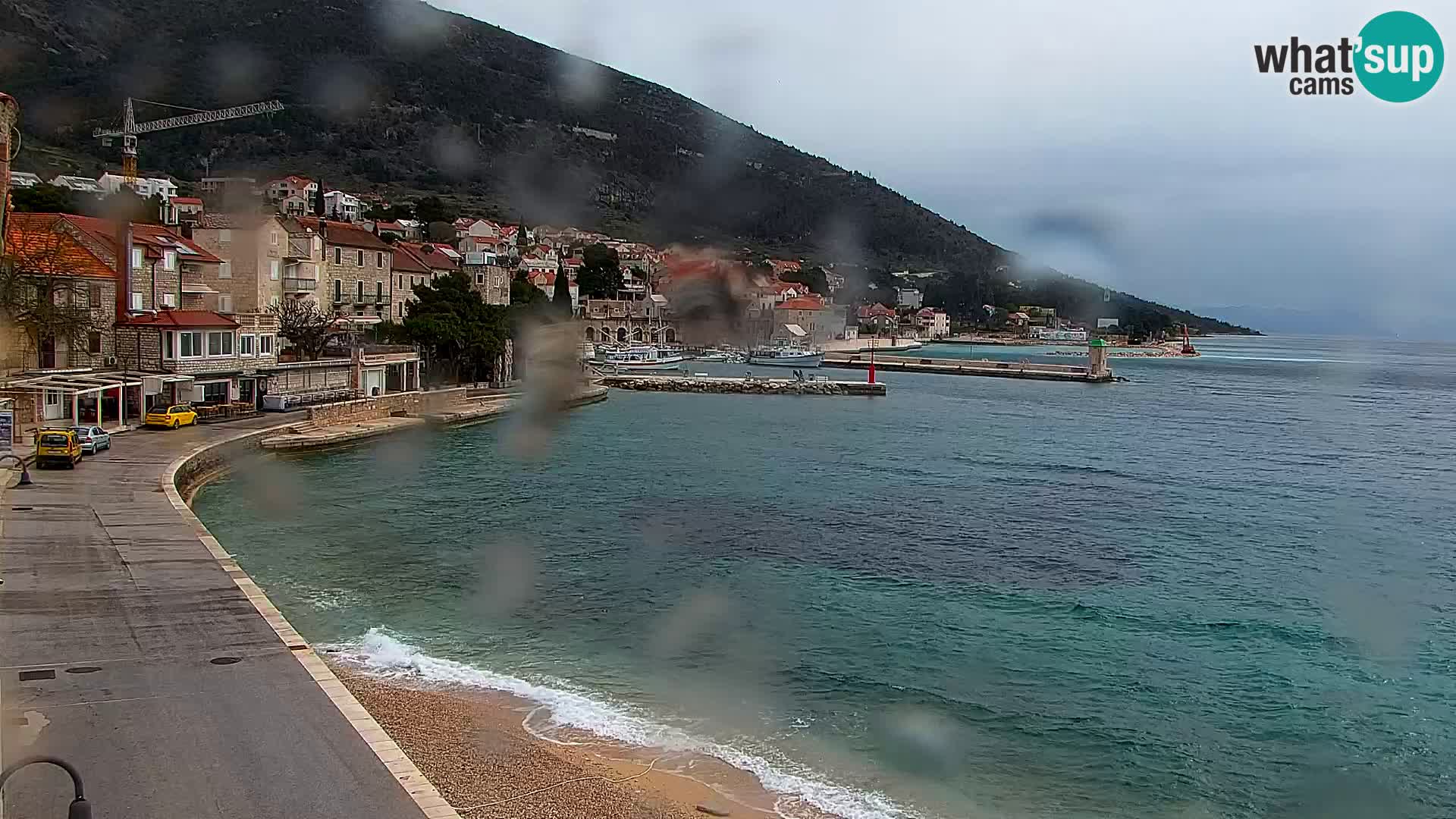 Webcam Bol Centro e Marina – Vista live dal porto di Bol