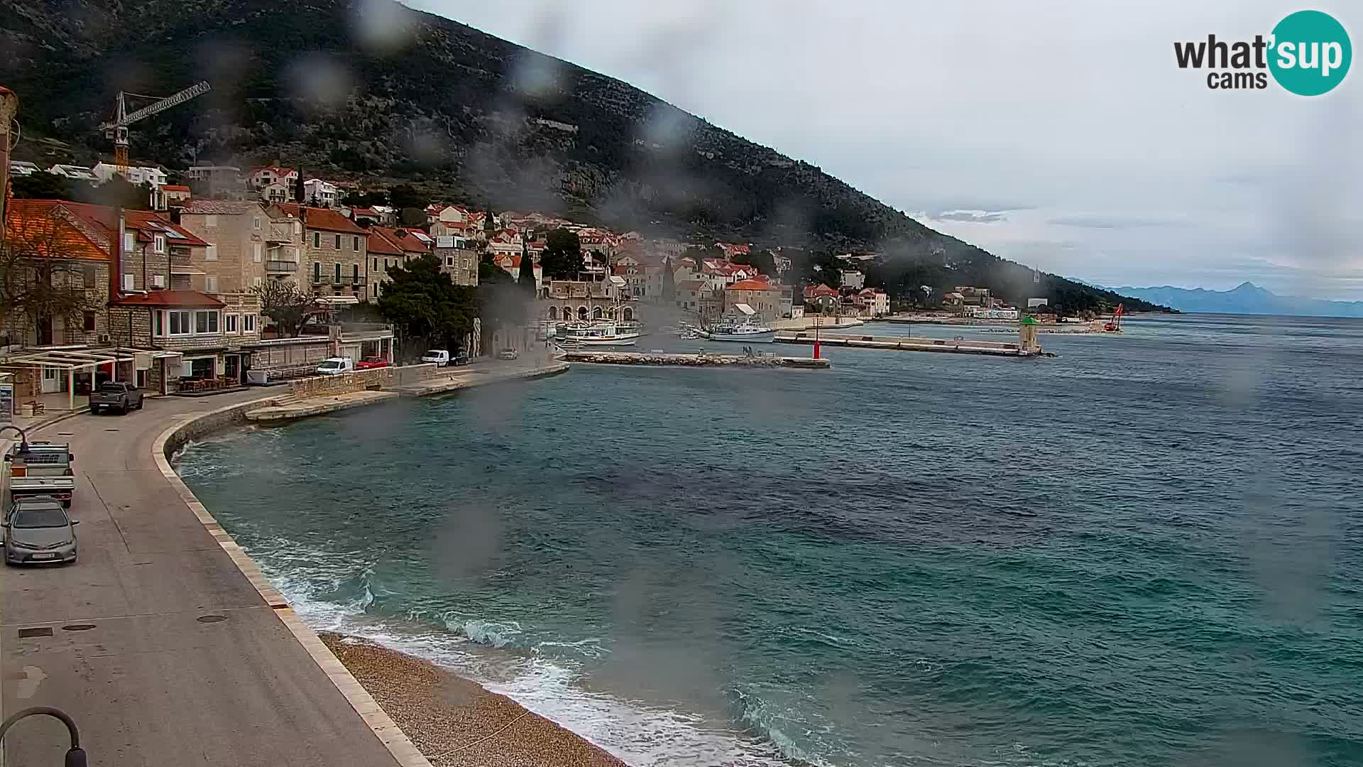 Webcam Bol Centro e Marina – Vista live dal porto di Bol