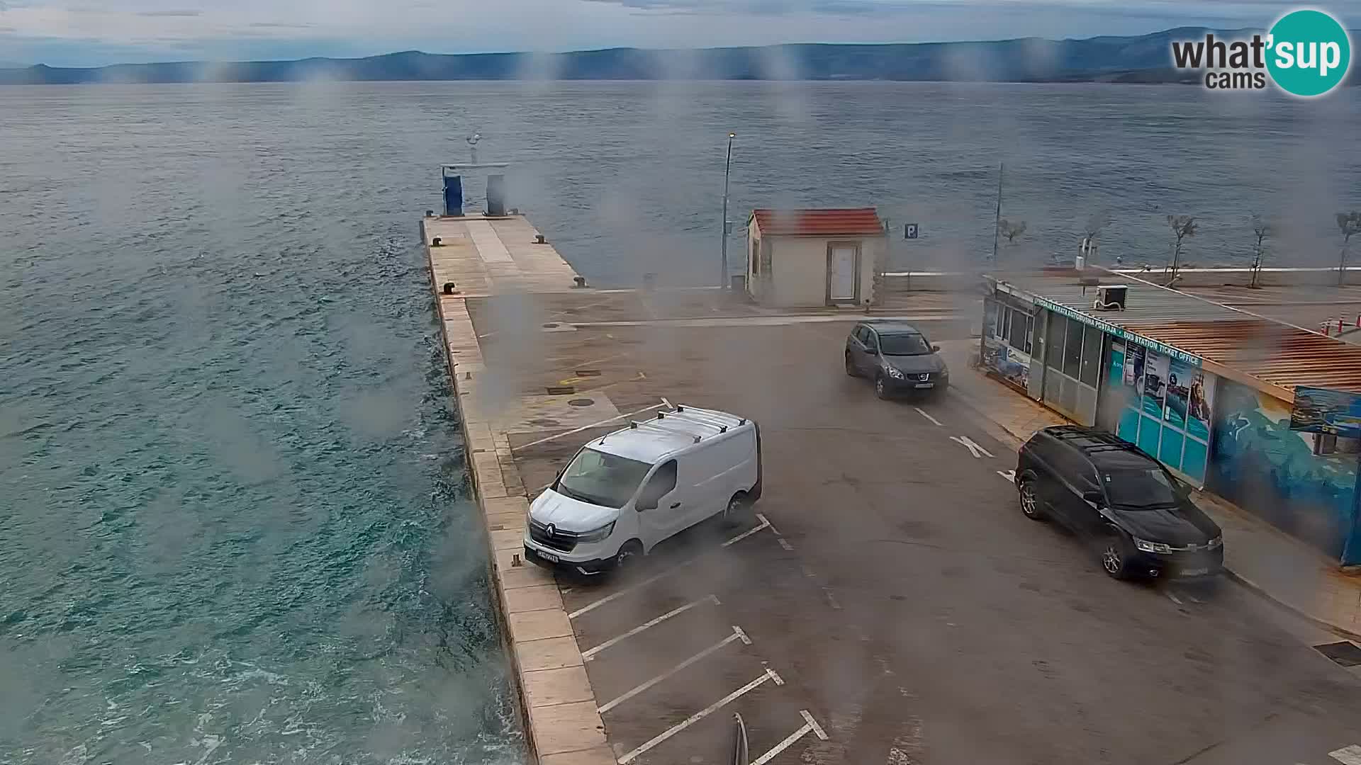 Webcam Bol Town Center & Marina – Live View from Bol, Brač