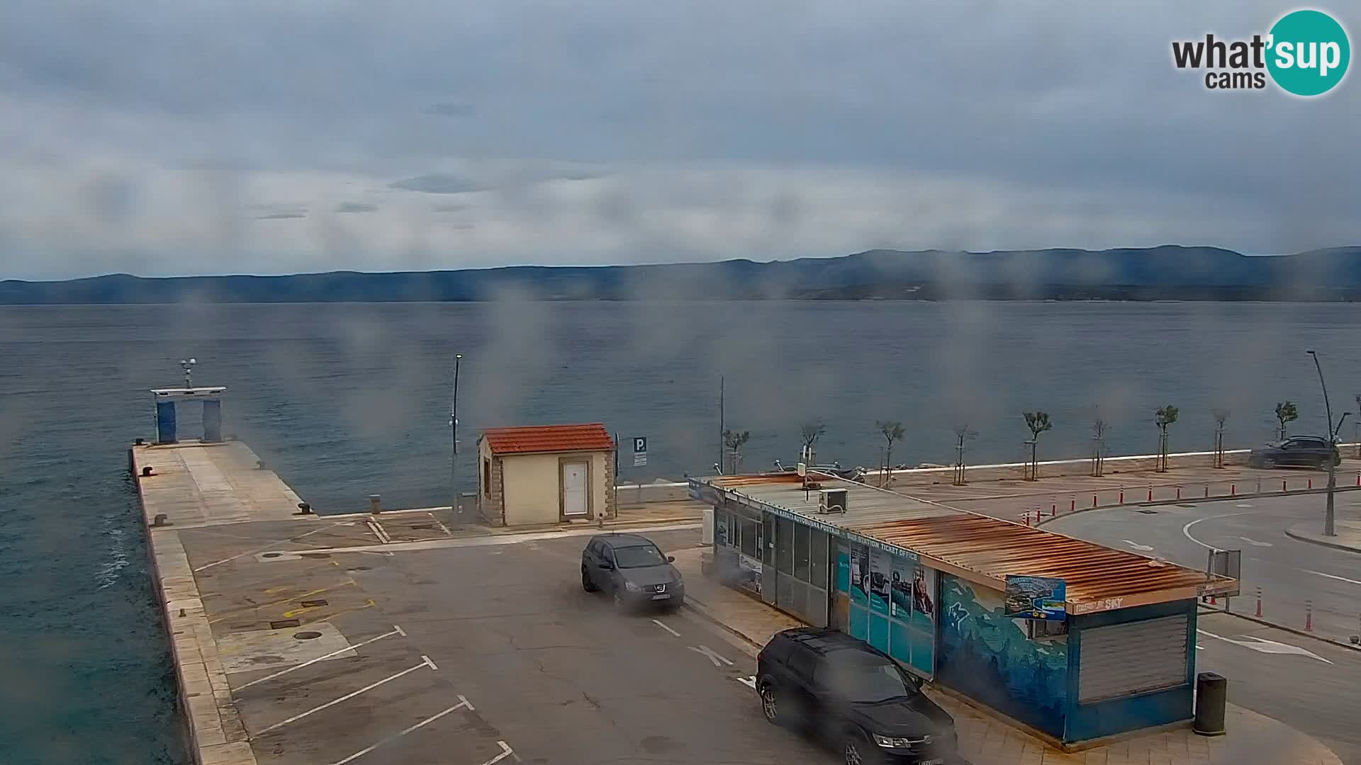 Webcam Bol Hafen & Ortszentrum – Liveblick aus Bol auf der Insel Brač