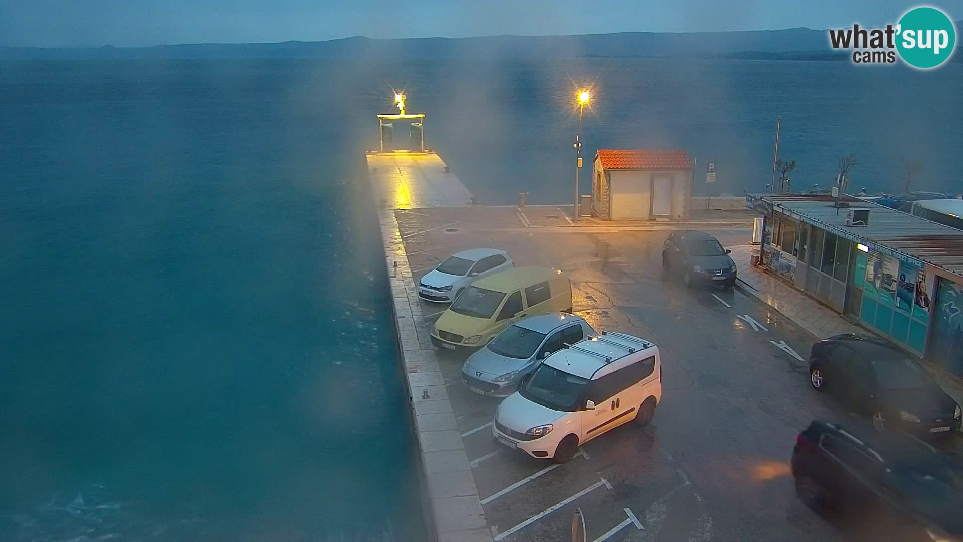 Webcam Bol Town Center & Marina – Live View from Bol, Brač