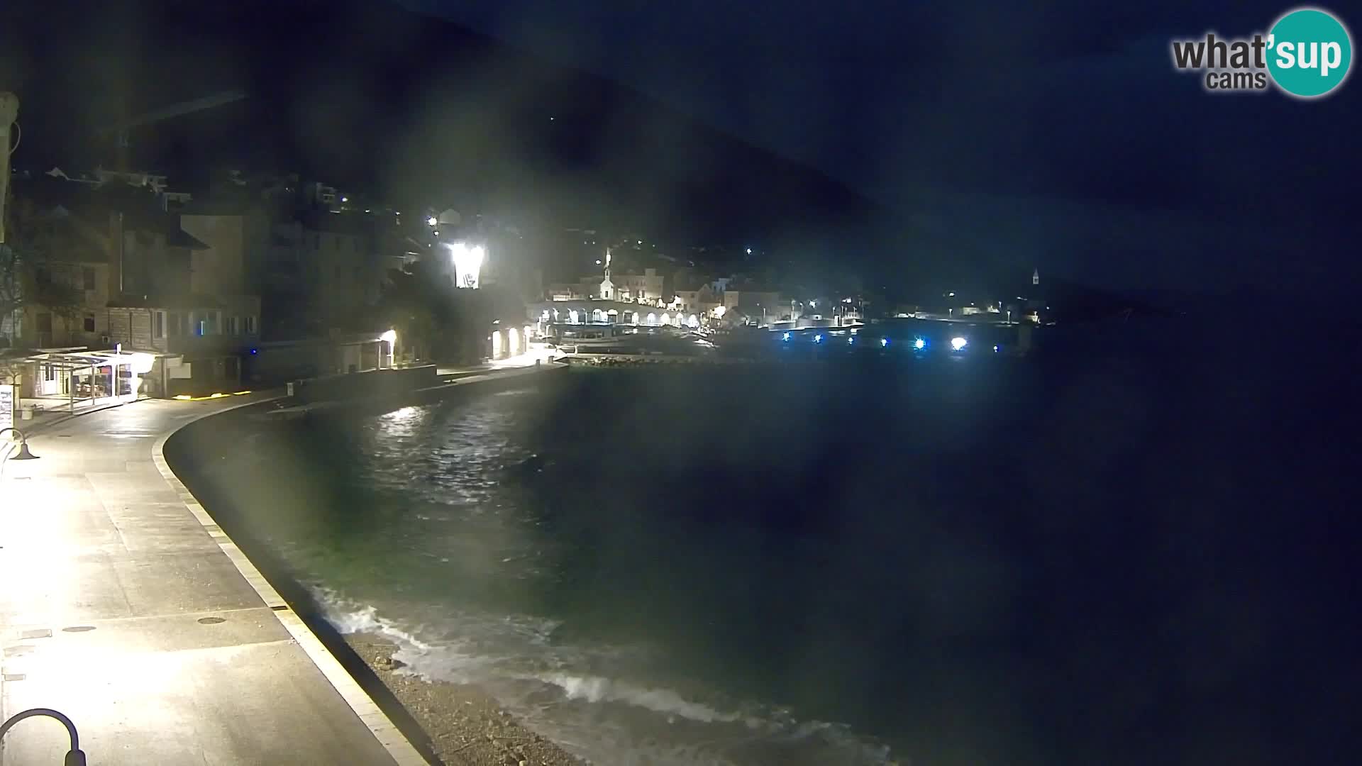 Webcam Bol Centro e Marina – Vista live dal porto di Bol
