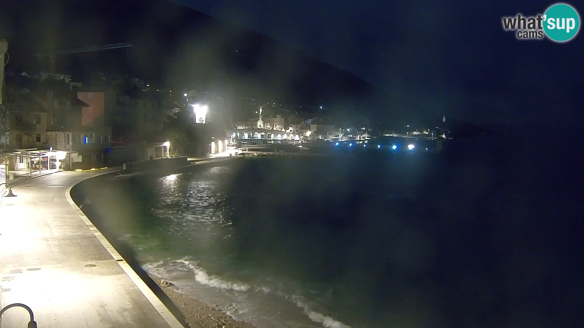 Webcam Bol Centro e Marina – Vista live dal porto di Bol