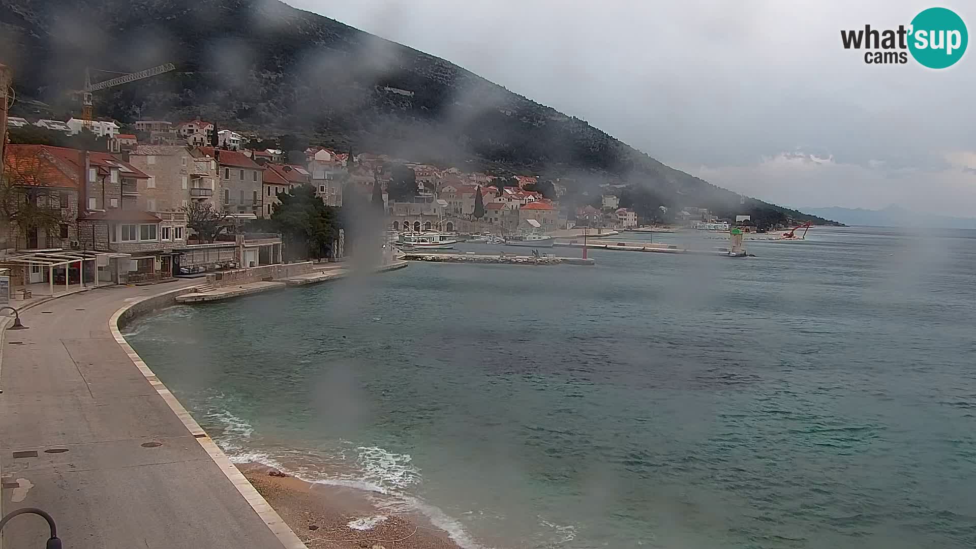 Webcam Bol Hafen & Ortszentrum – Liveblick aus Bol auf der Insel Brač