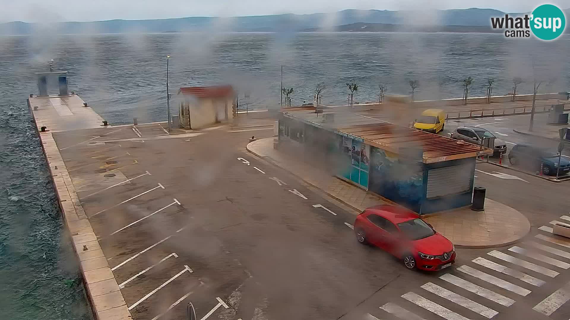 Webcam Bol Town Center & Marina – Live View from Bol, Brač