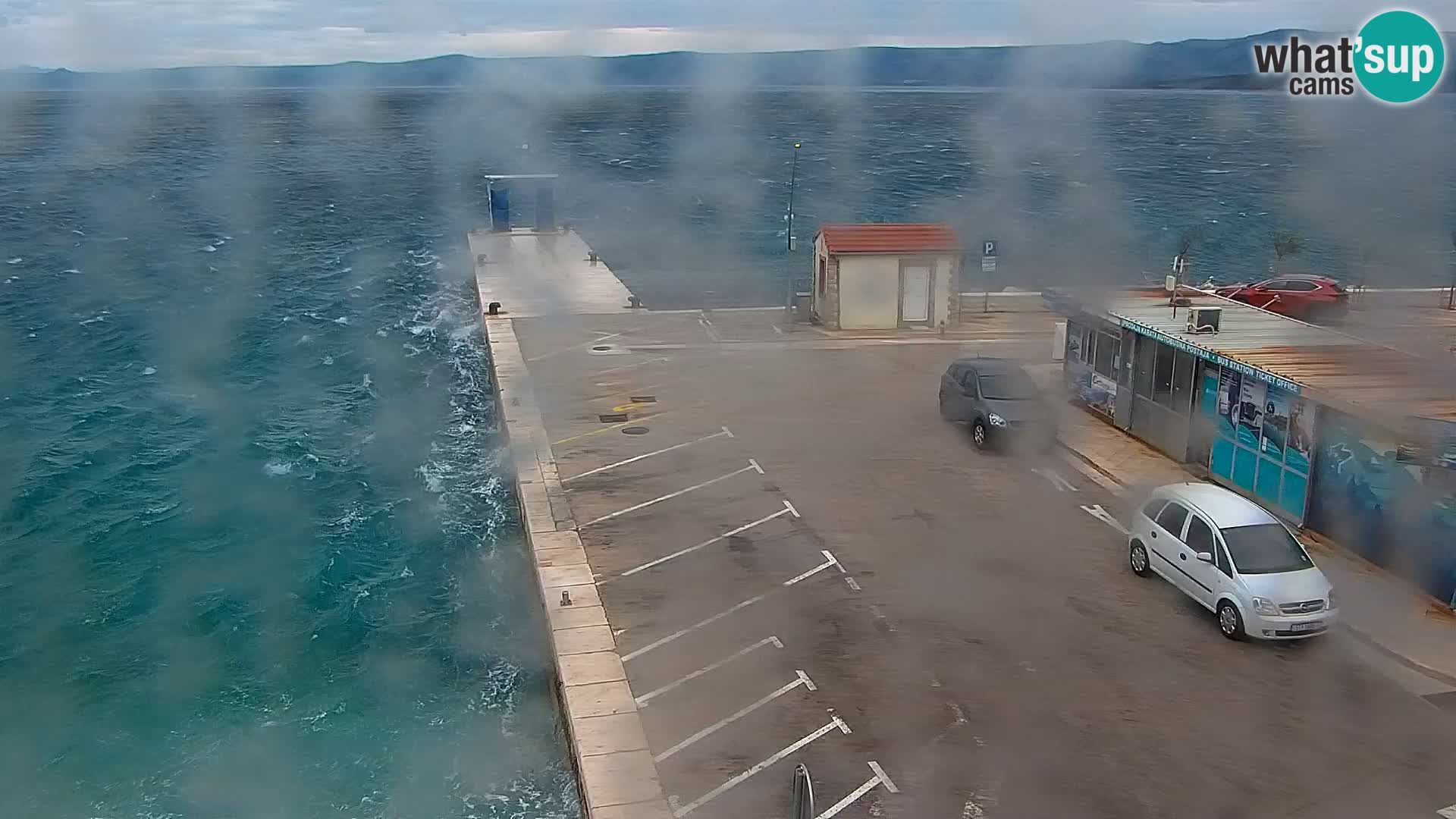 Webcam Bol Town Center & Marina – Live View from Bol, Brač