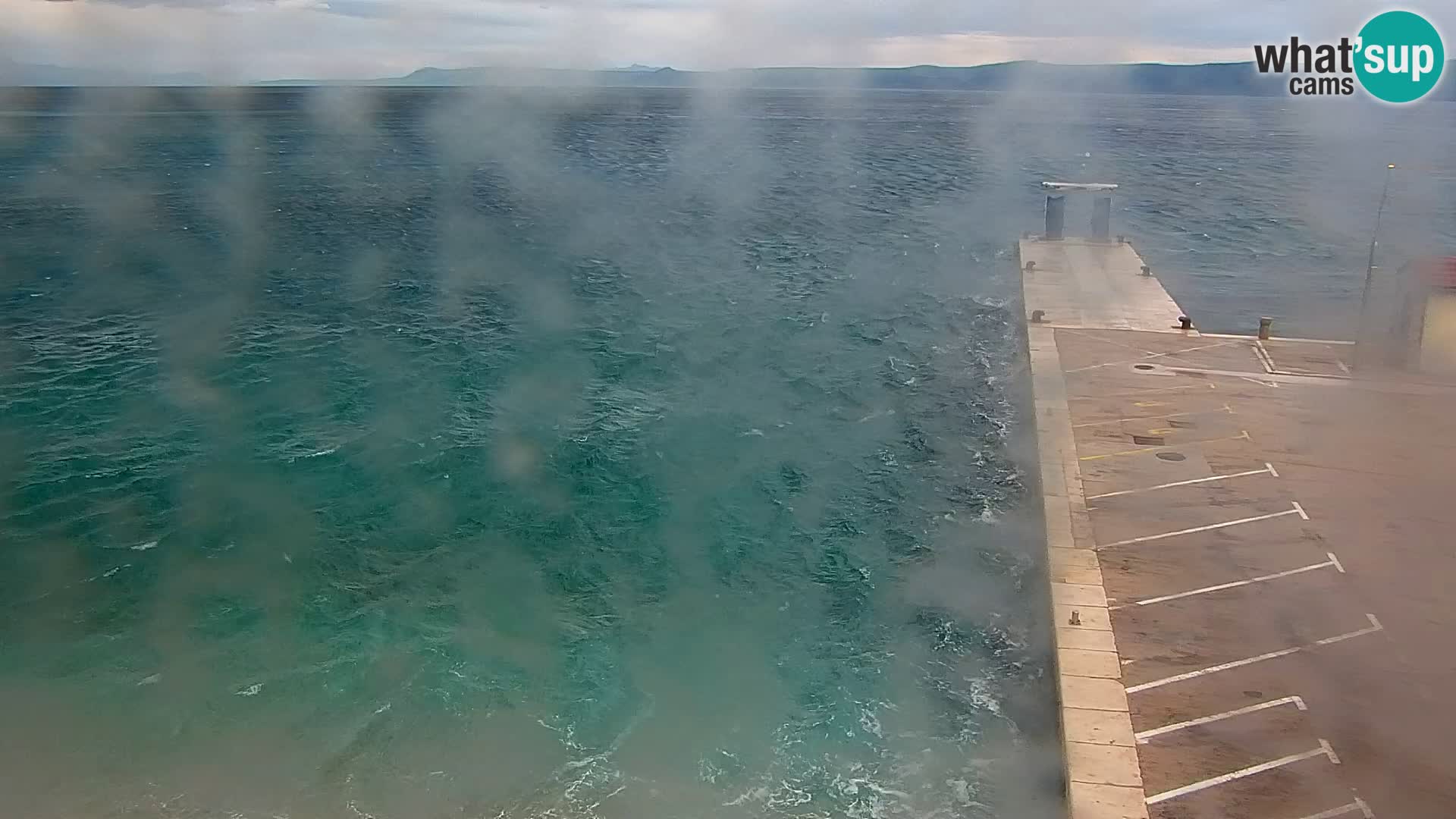 Webcam Bol Centro e Marina – Vista live dal porto di Bol