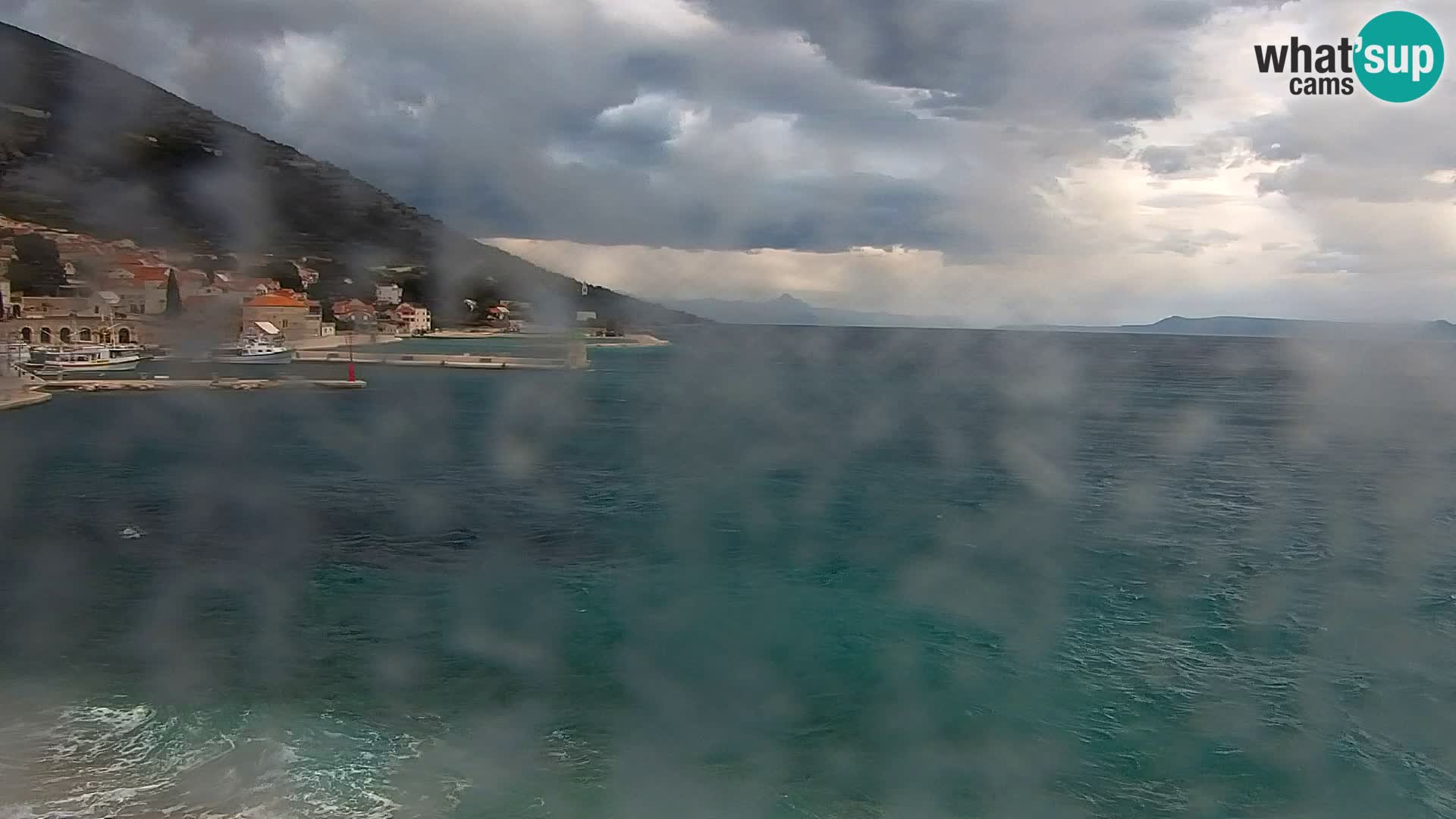 Webcam Bol Town Center & Marina – Live View from Bol, Brač