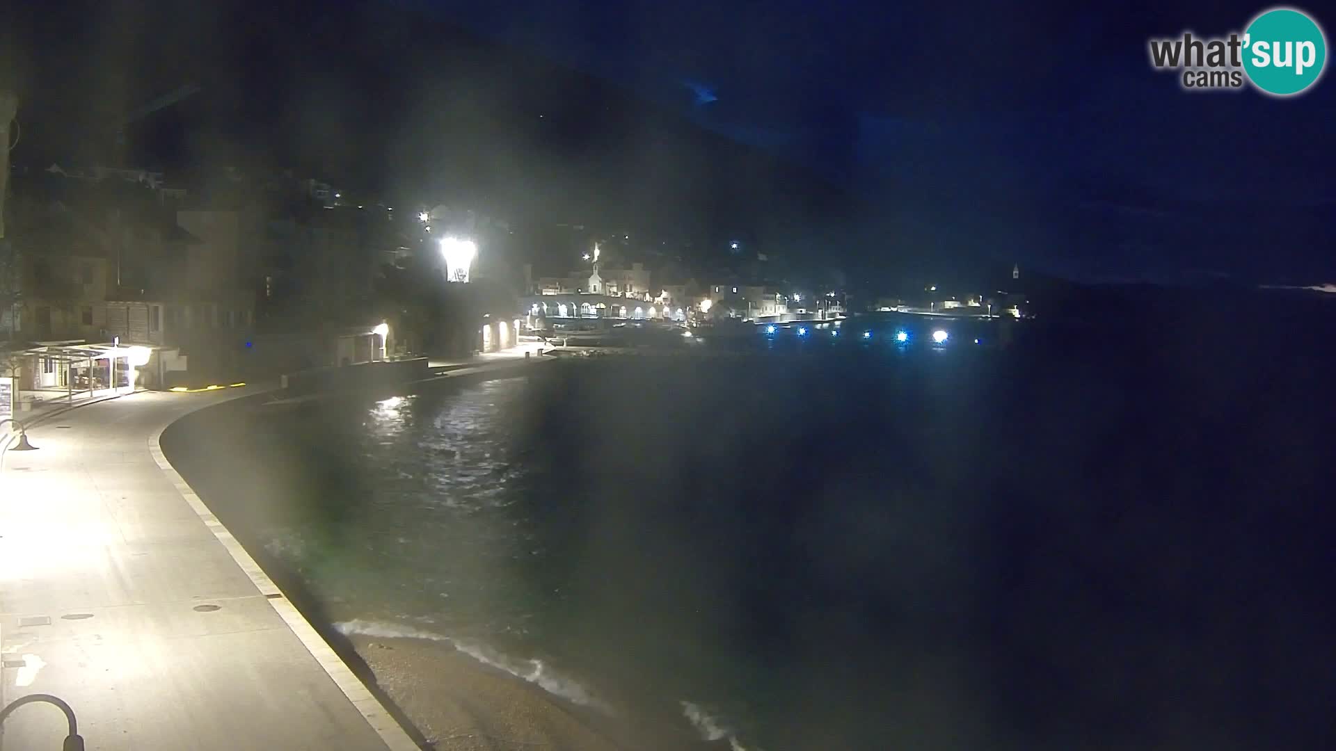 Webcam Bol Centro e Marina – Vista live dal porto di Bol