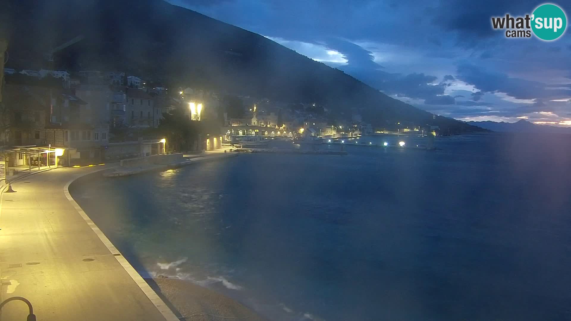 Webcam Bol Town Center & Marina – Live View from Bol, Brač