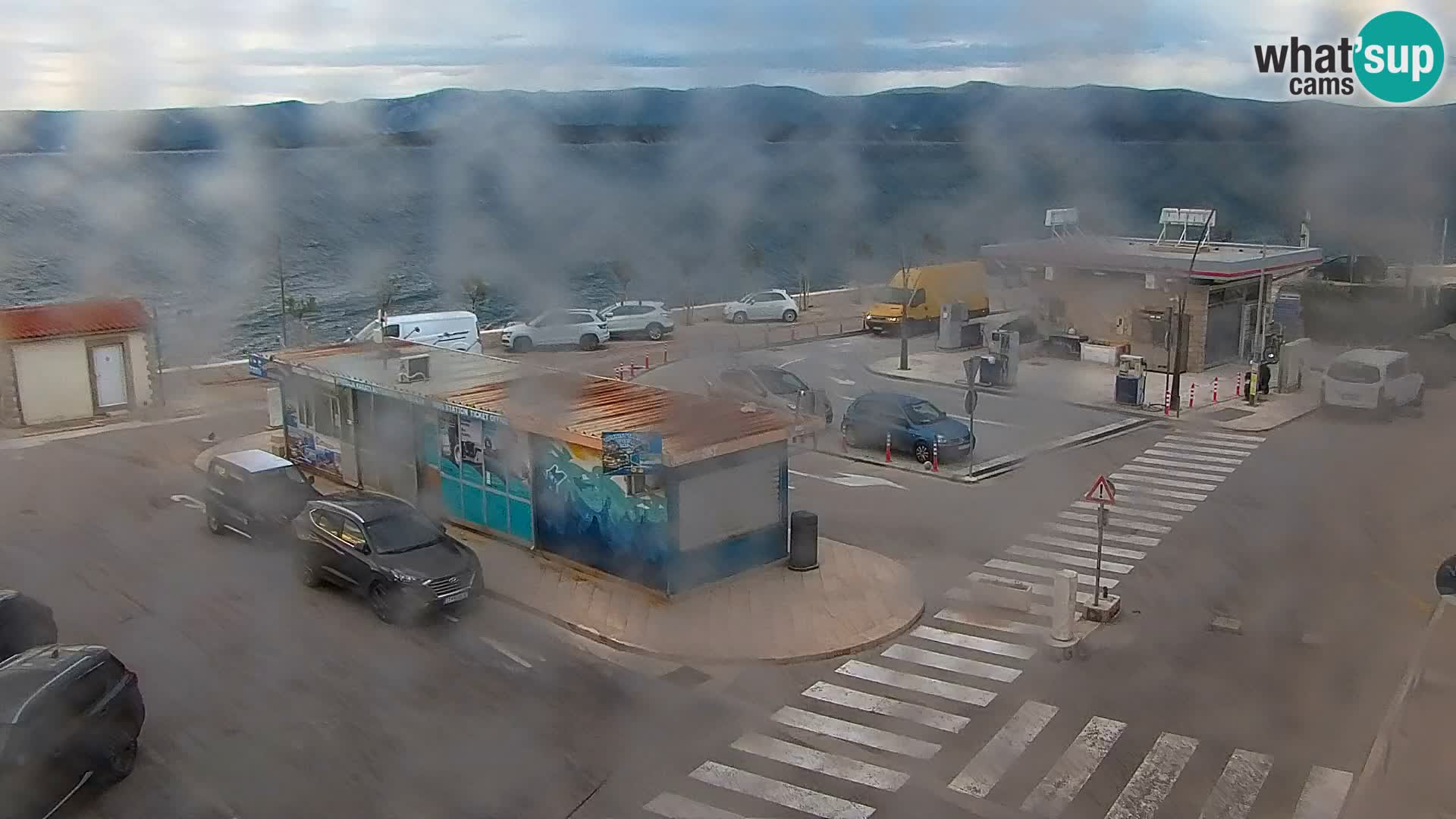 Webcam Bol Hafen & Ortszentrum – Liveblick aus Bol auf der Insel Brač