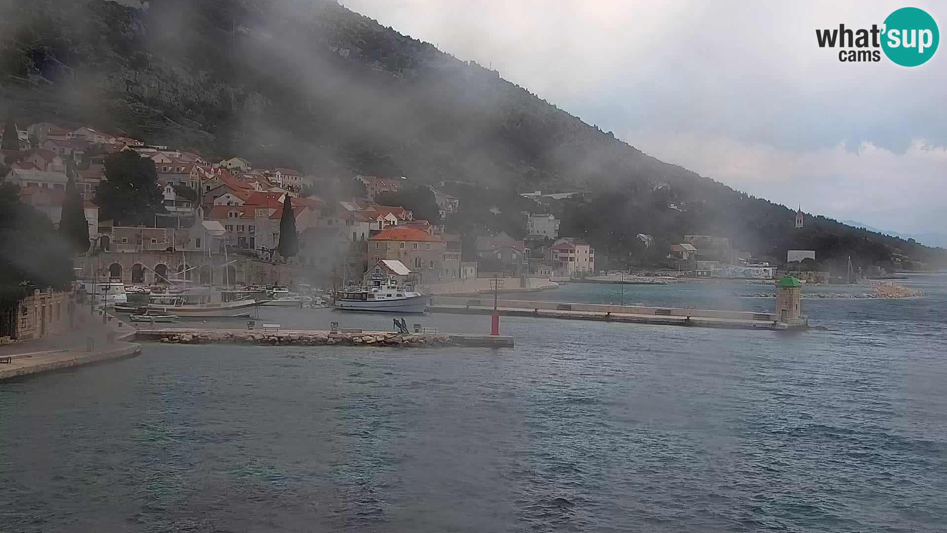 Webcam Bol Centre-Ville & Marina – Vue en direct depuis Bol, île de Brač