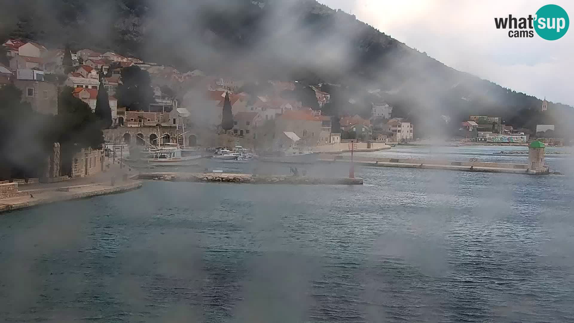 Webcam Bol Centre-Ville & Marina – Vue en direct depuis Bol, île de Brač