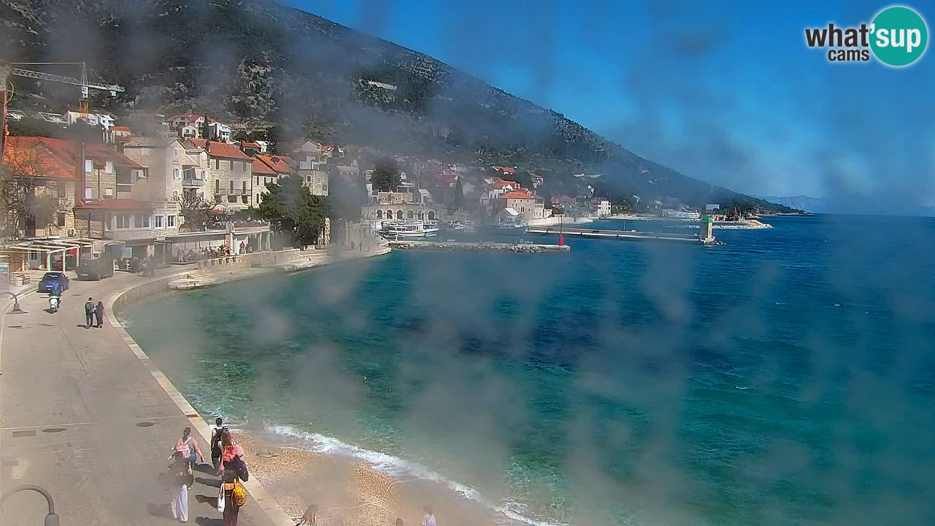 Webcam Bol Centro e Marina – Vista live dal porto di Bol