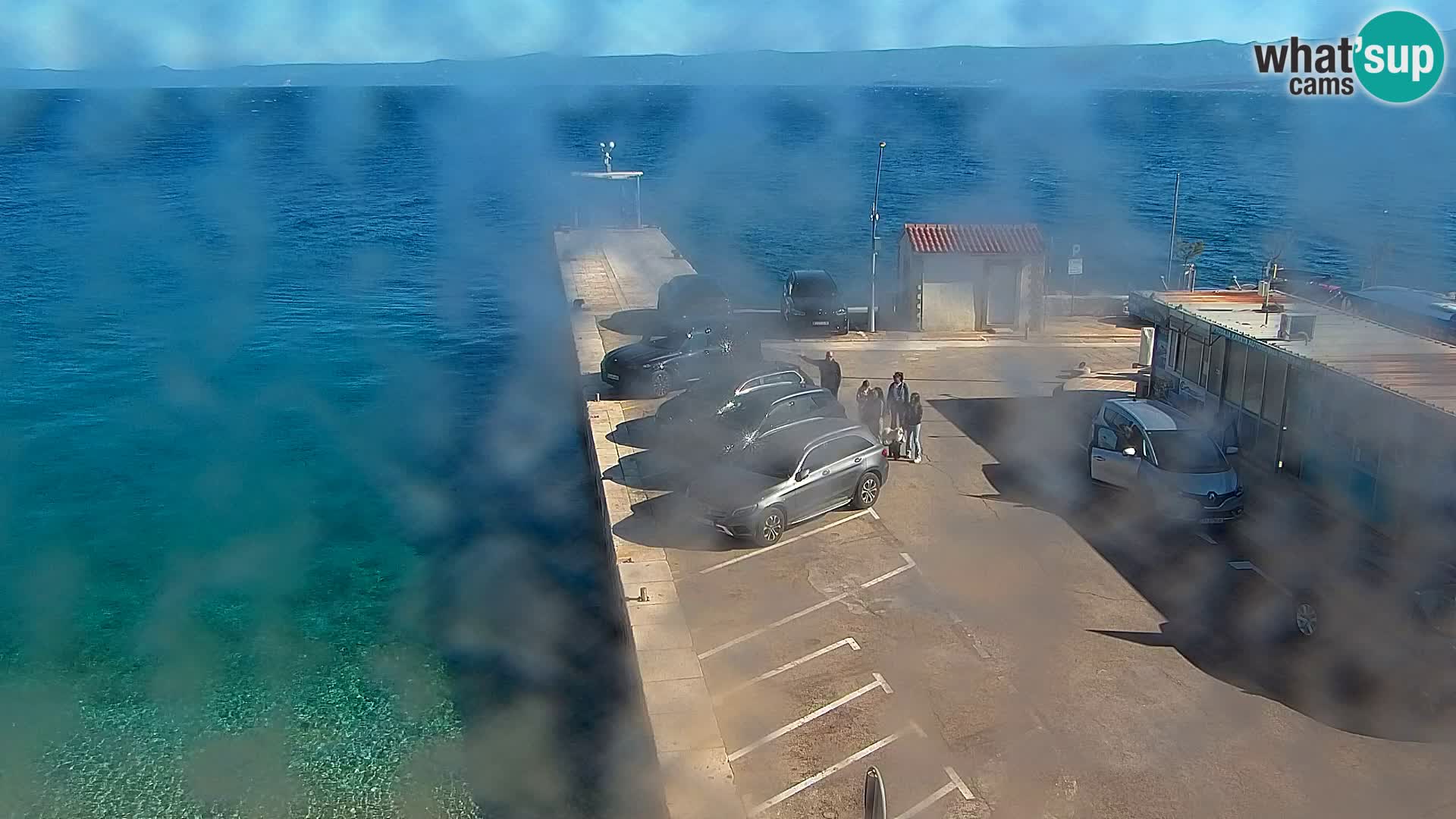 Webcam Bol Centro e Marina – Vista live dal porto di Bol