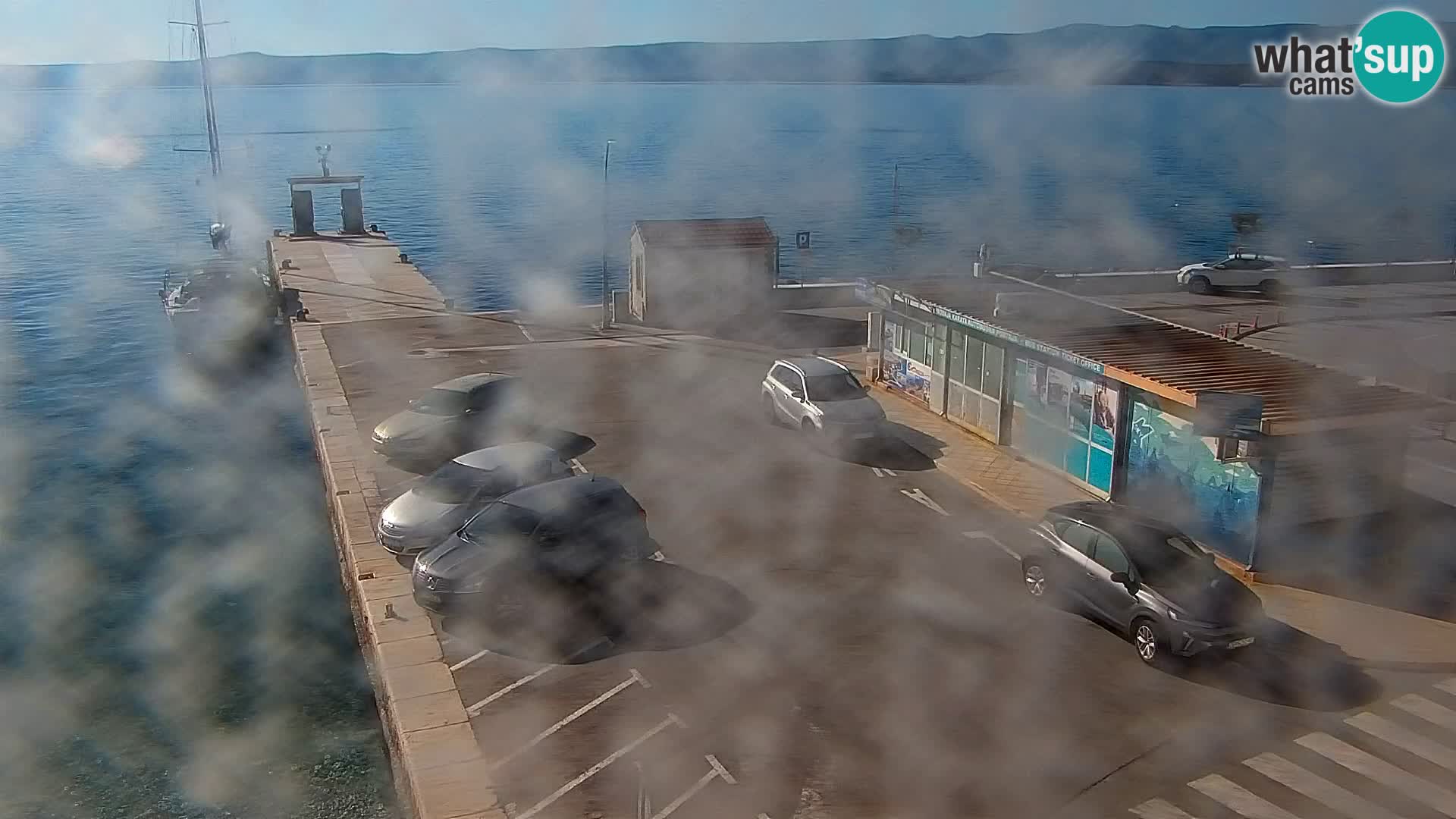 Webcam Bol Hafen & Ortszentrum – Liveblick aus Bol auf der Insel Brač