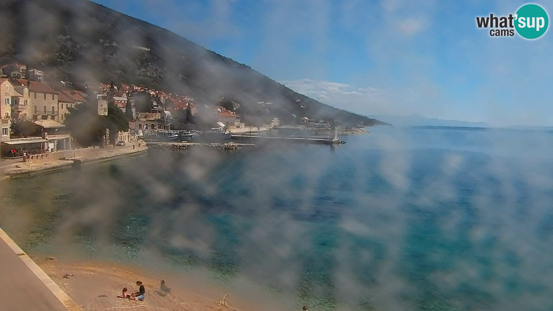 Webcam Bol Hafen & Ortszentrum – Liveblick aus Bol auf der Insel Brač