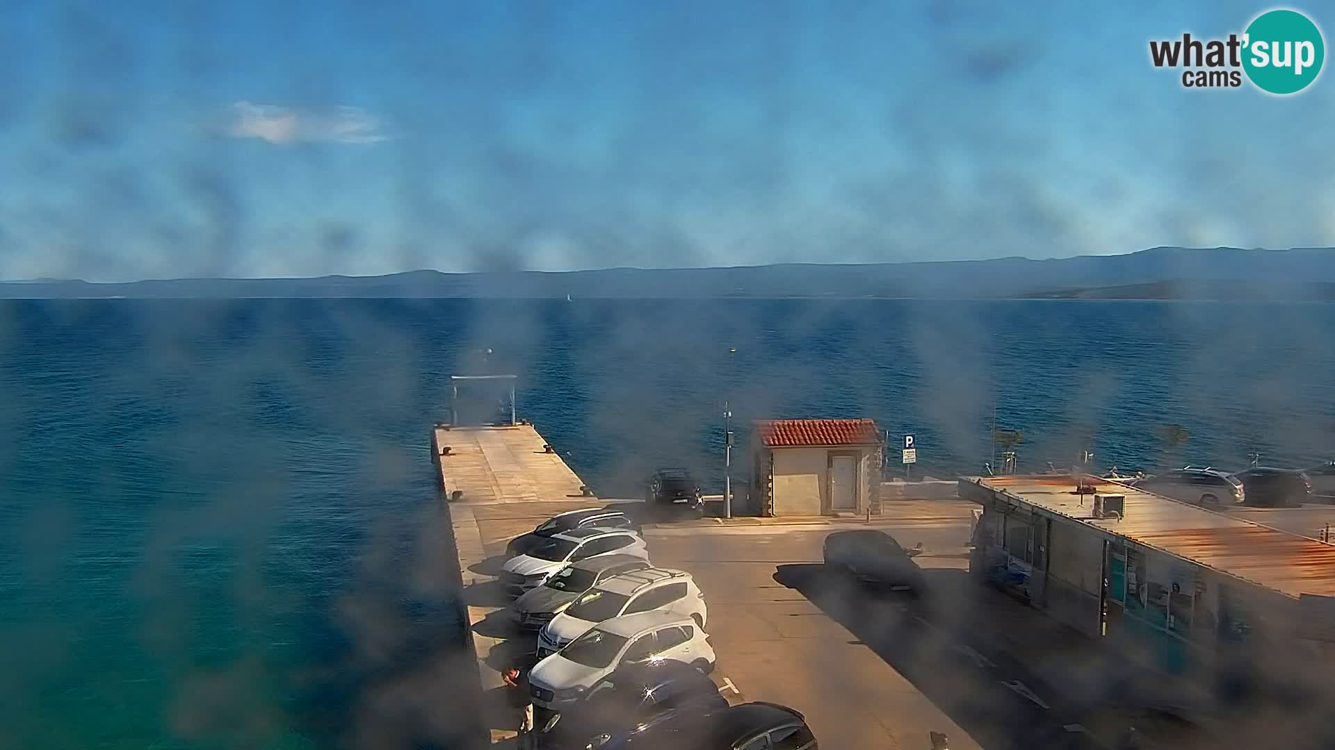 Webcam Bol Centro e Marina – Vista live dal porto di Bol