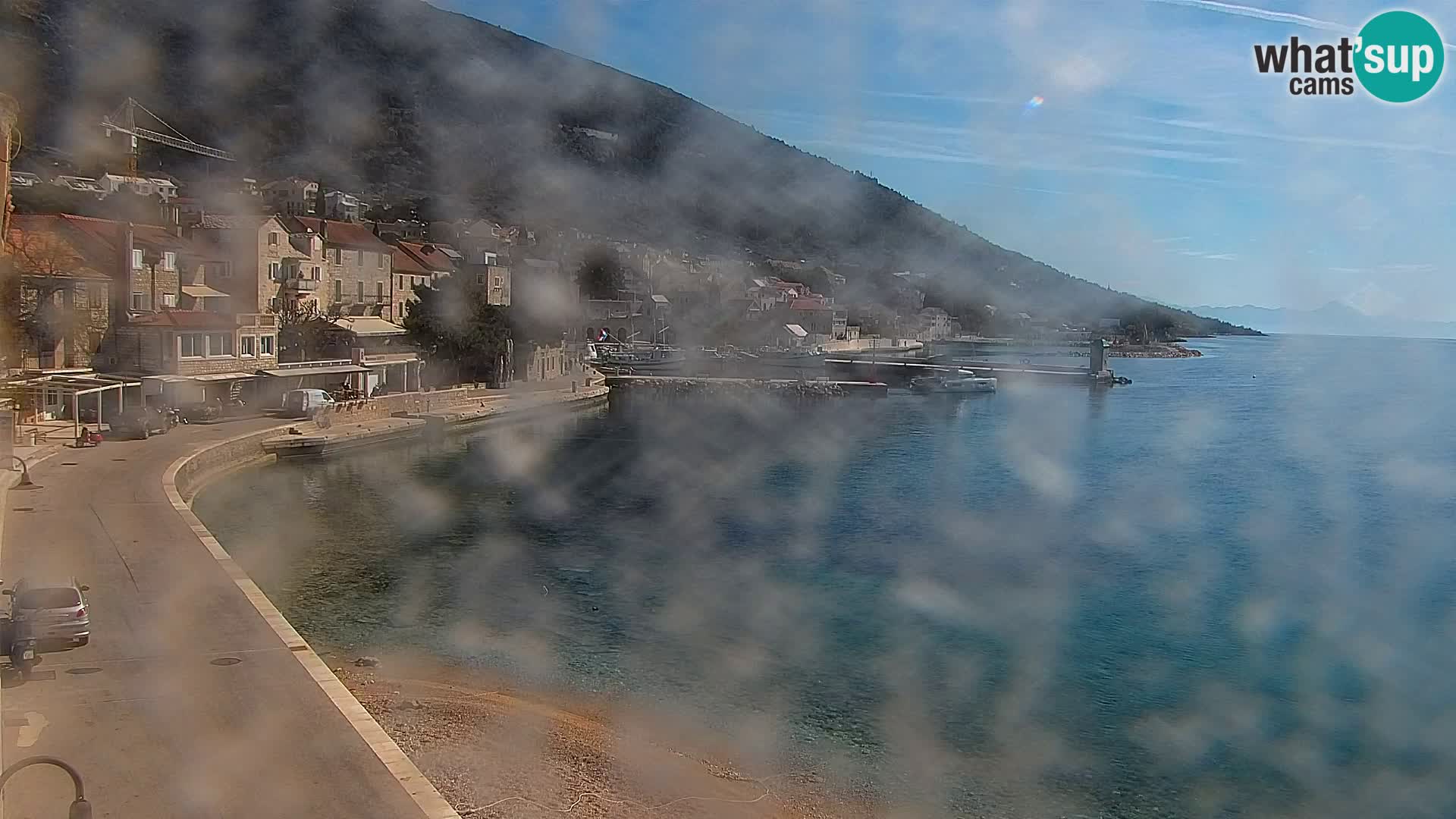 Webcam Bol Centro e Marina – Vista live dal porto di Bol